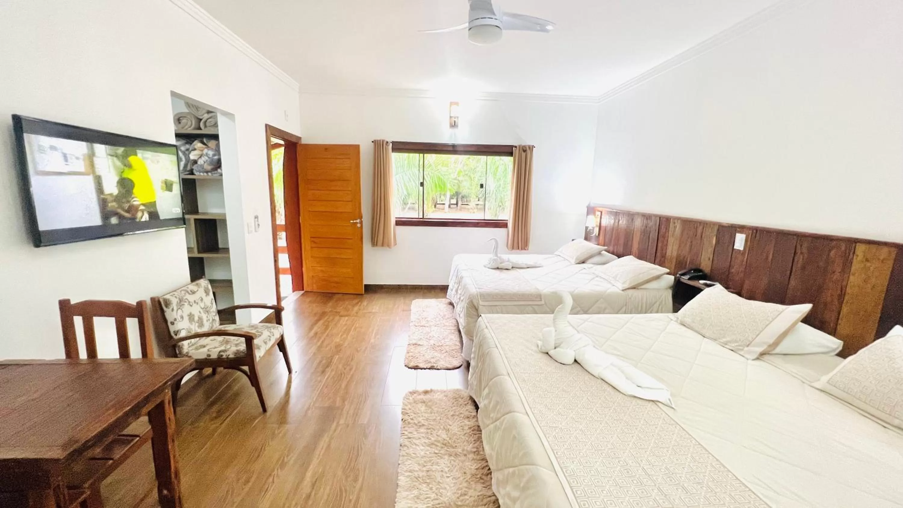 Photo of the whole room, Bed in Hotel Cabanas