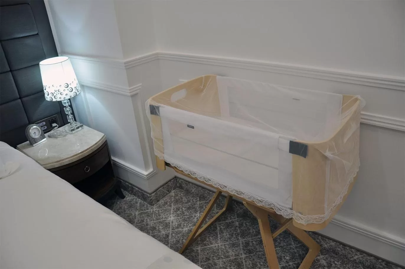 Bed in Parliament Palace Hotel