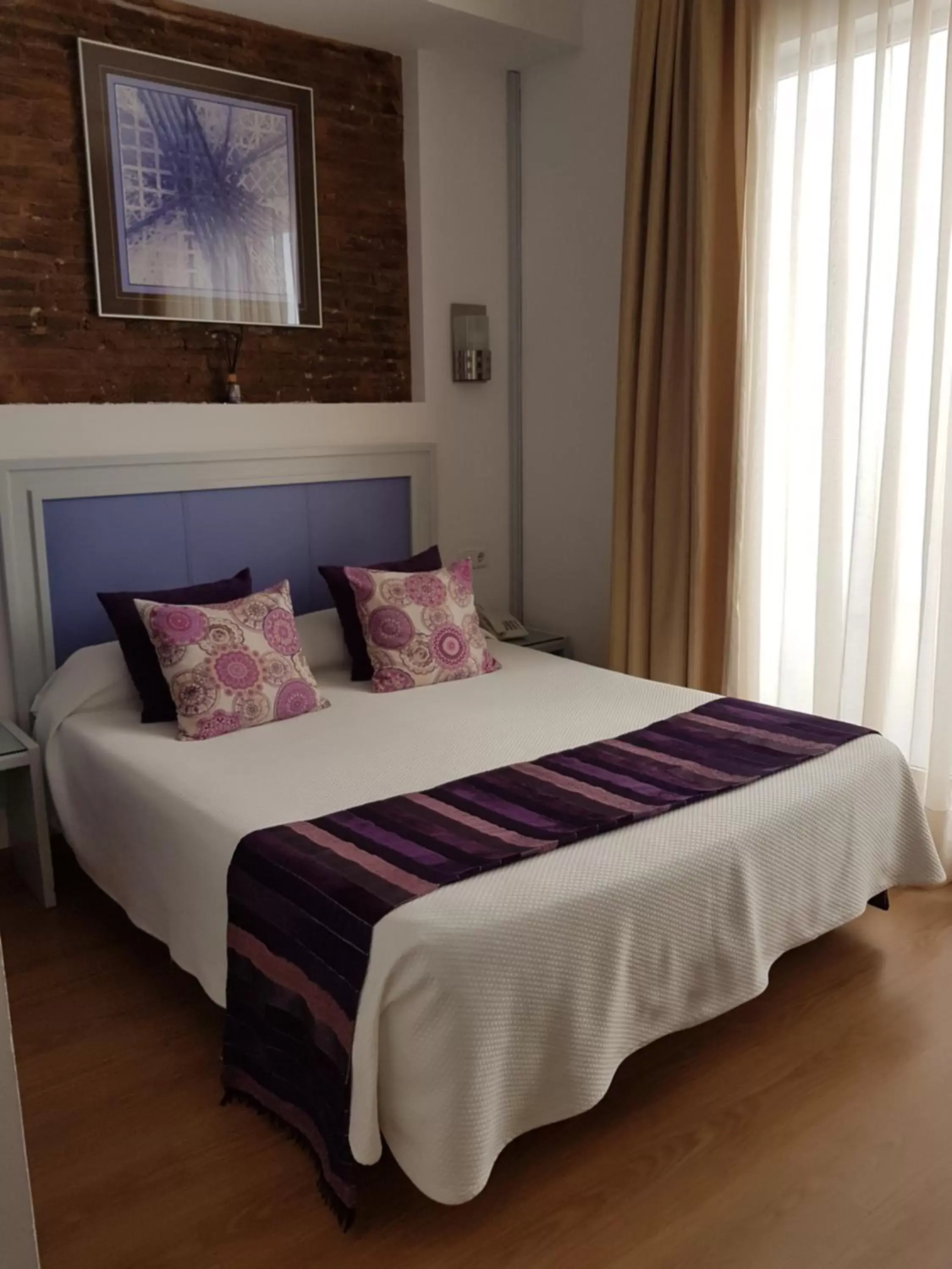 Double Room in Hotel y Apartamentos Doña Lola Double Room in Hotel y Apartamentos Doña Lola