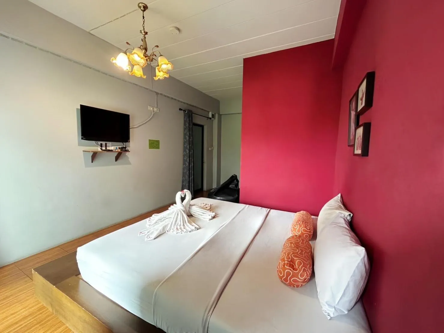 Bed in Hide Bangkok Hostel