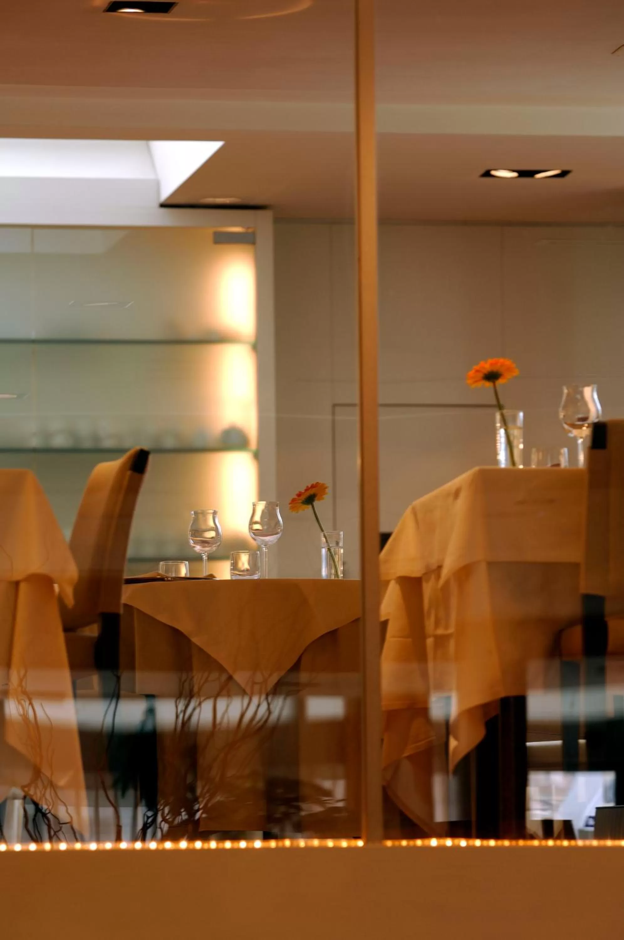 Restaurant/places to eat in Dal Moro Gallery Hotel