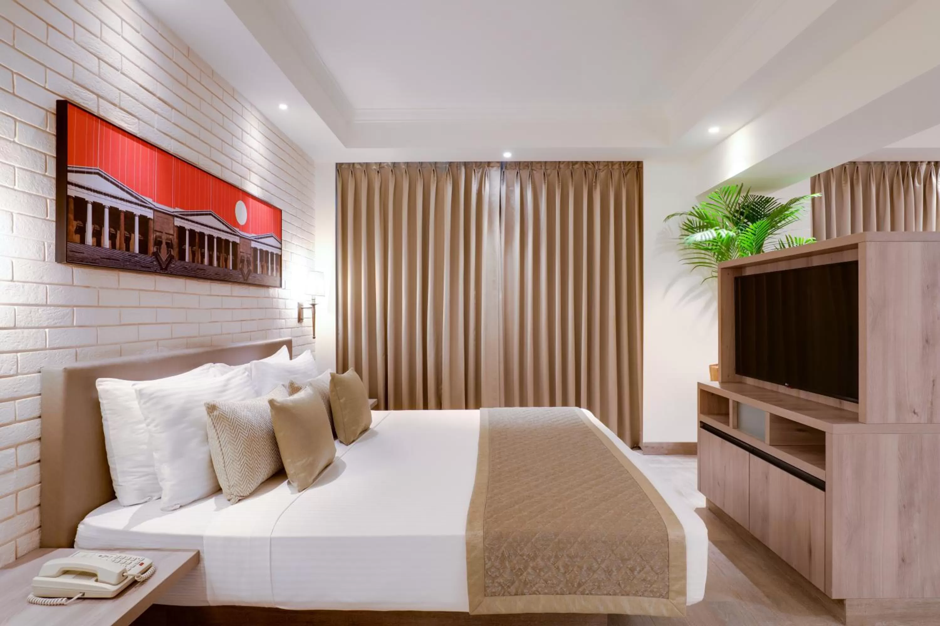 Bedroom, Bed in Lemon Tree Premier, Mumbai International Airport