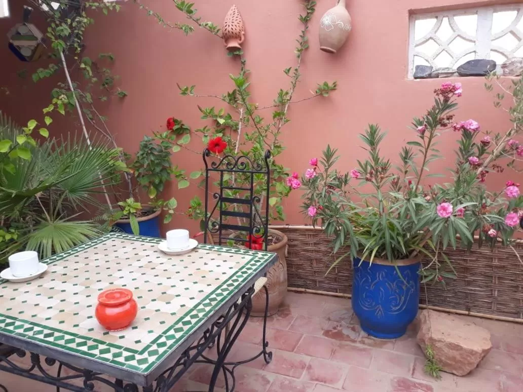 Patio in Chambres d'Hôtes les amis