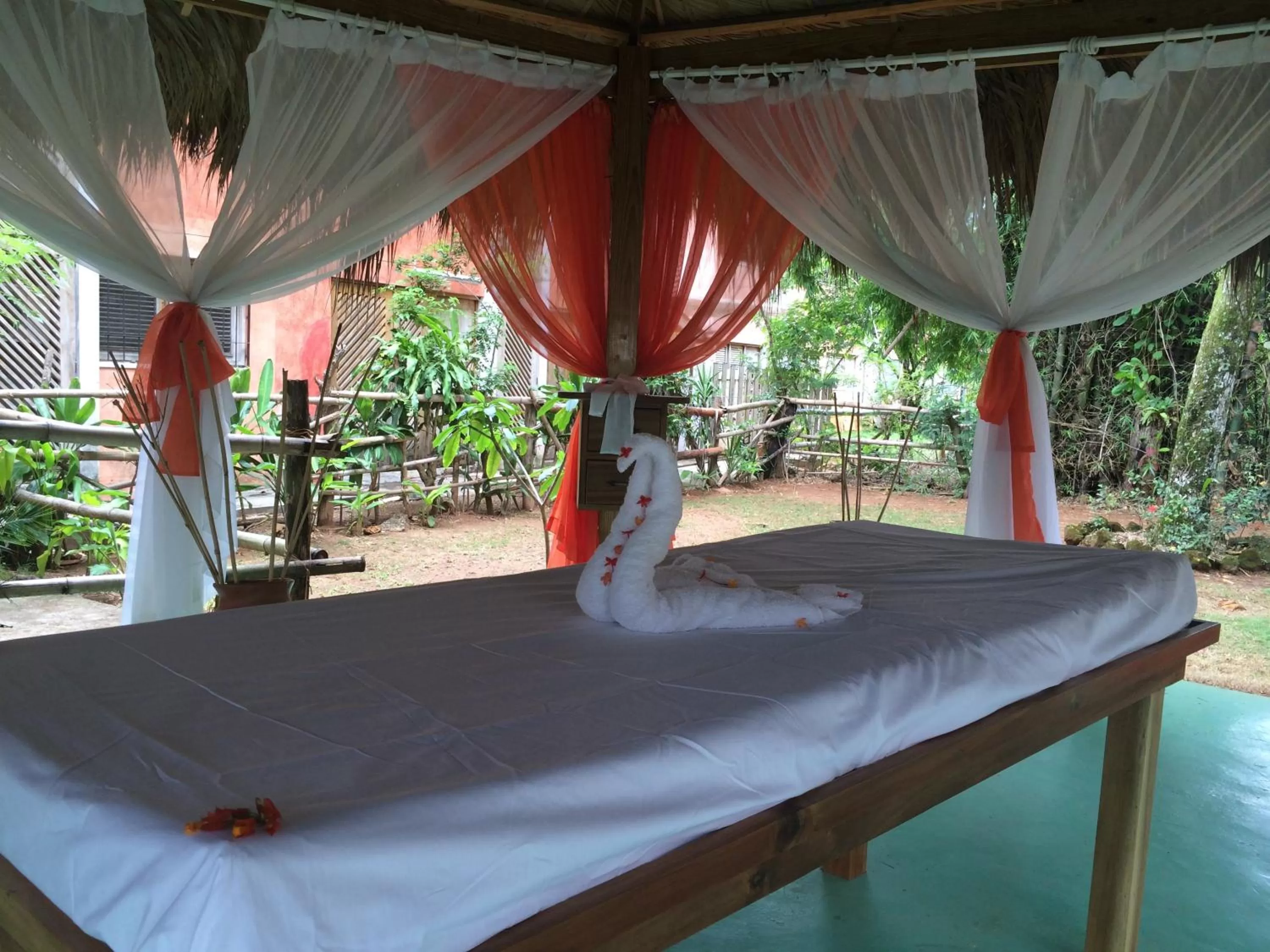 Massage in La Residencia del Paseo