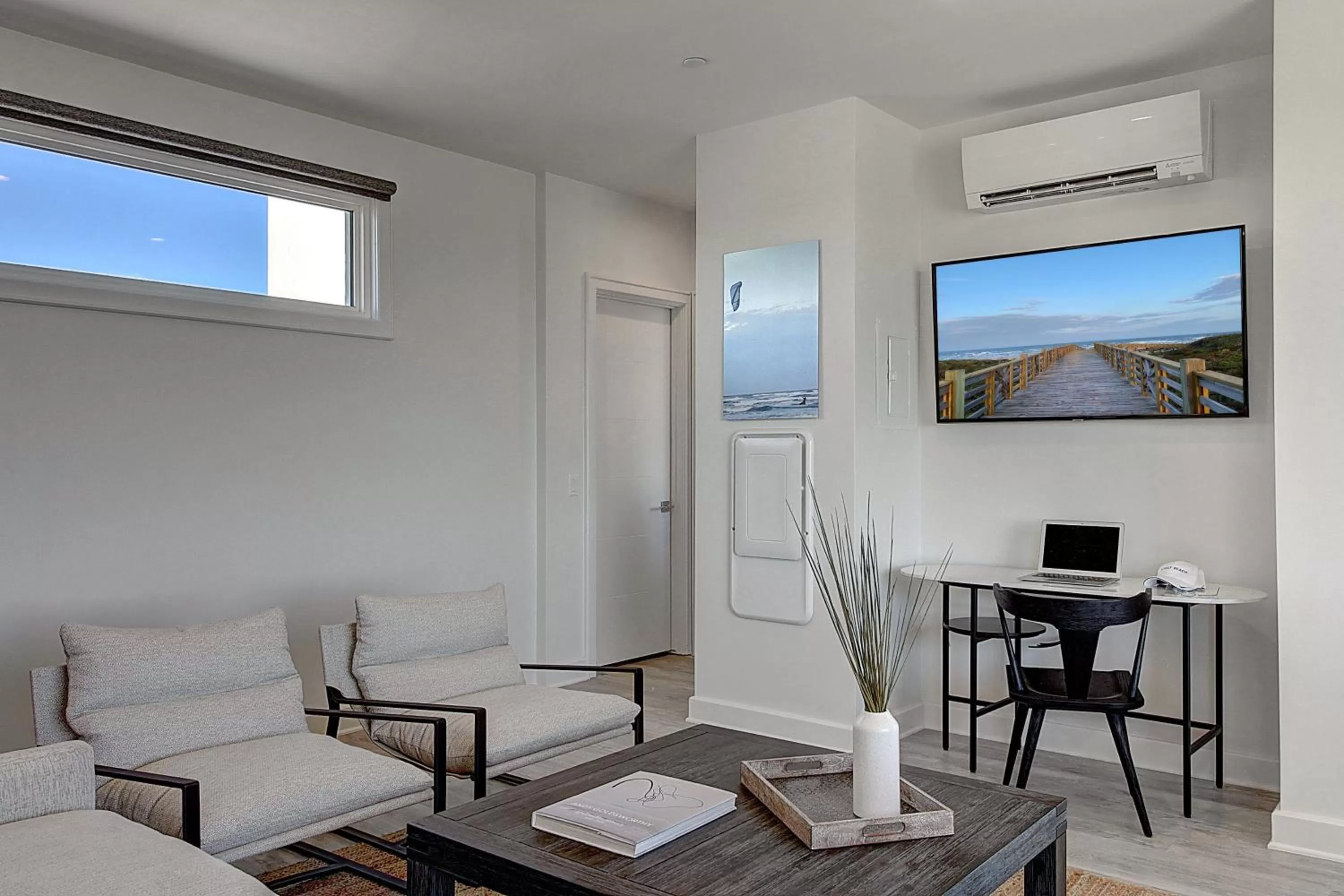 TV and multimedia in Lively Beach