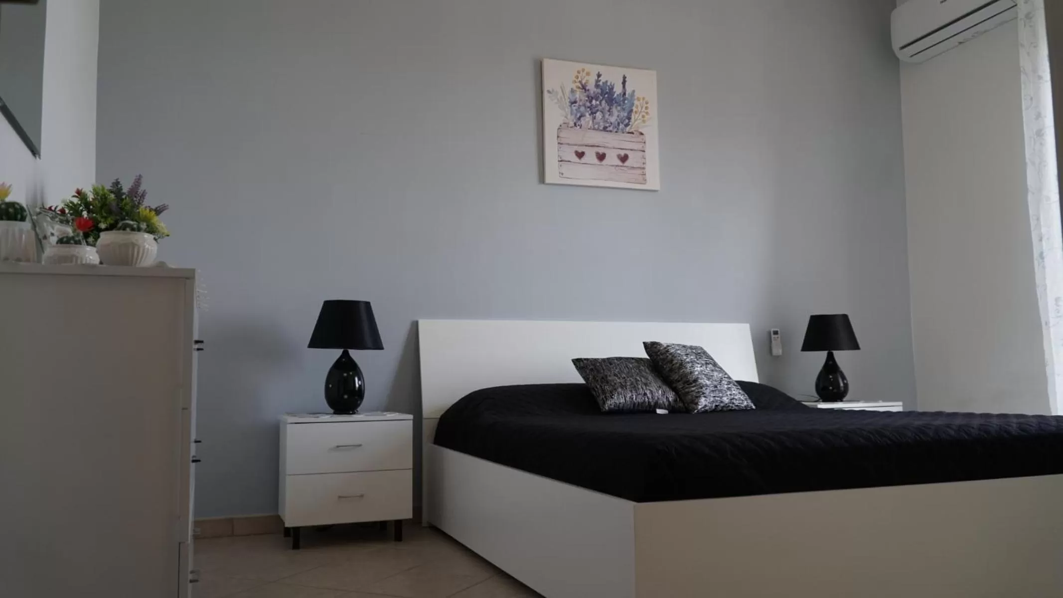 Bed in Deep Sea Residence