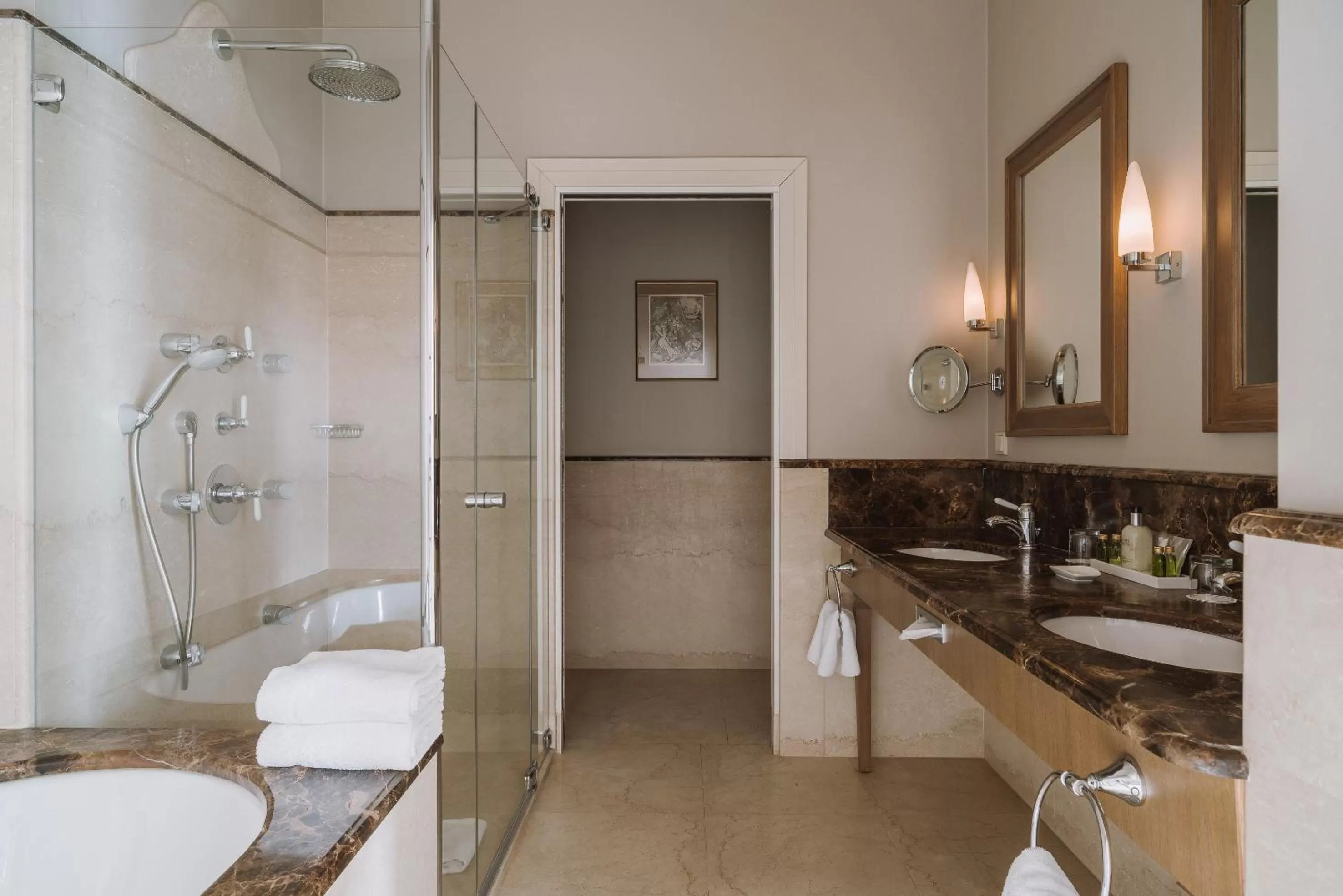 Bathroom in Art Hotel