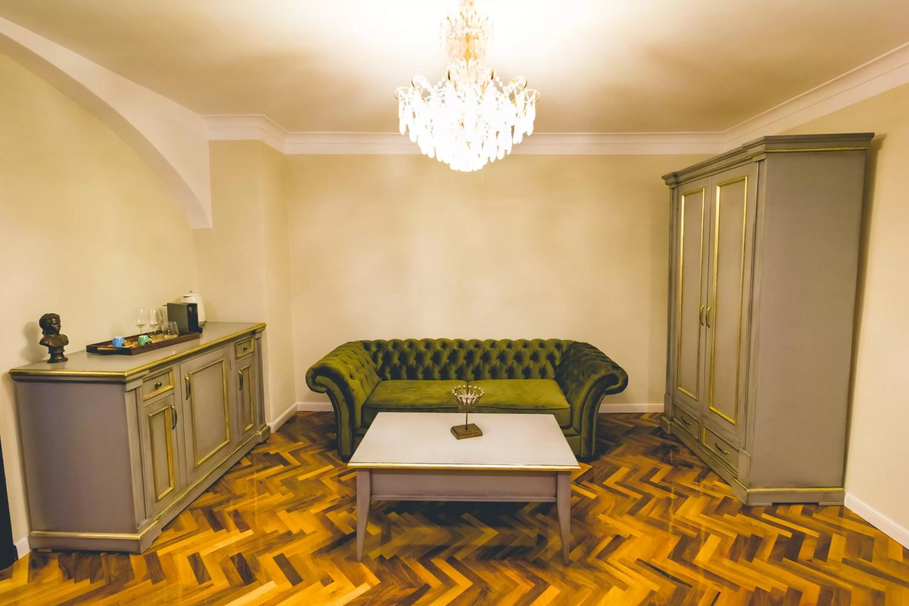 Living room, Seating Area in MAGISTER seven