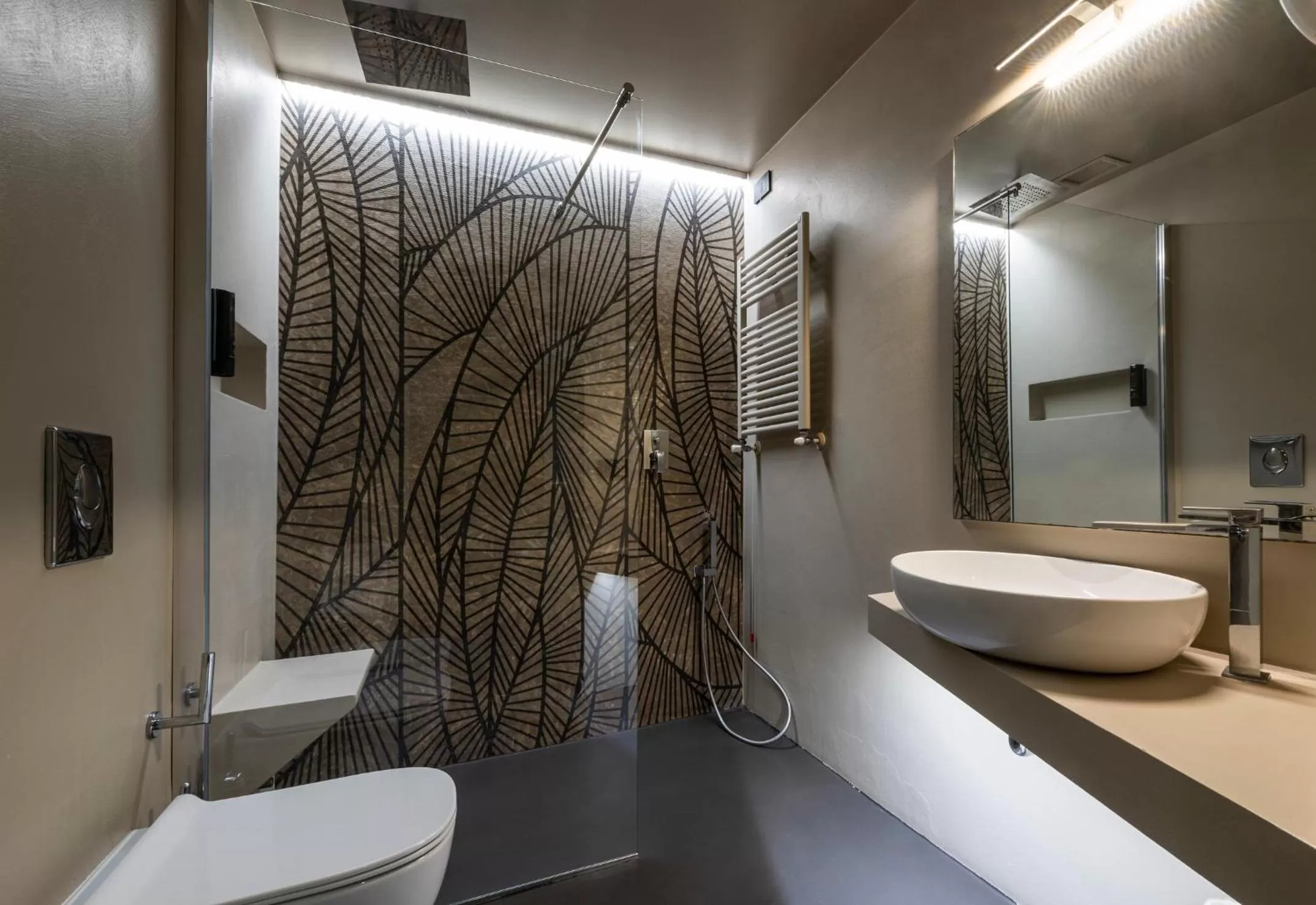 Bathroom in Hotel Mealba