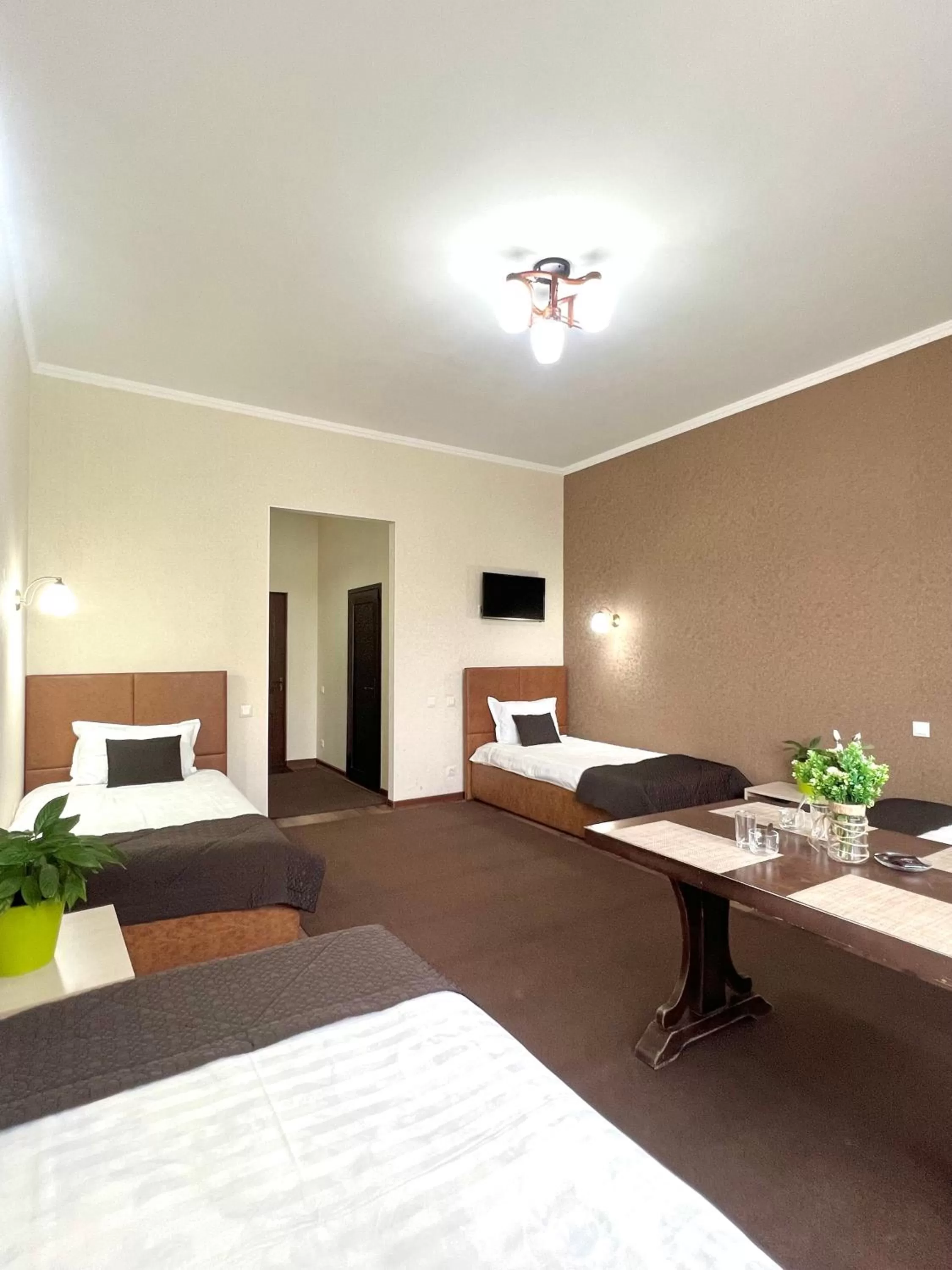 Bed in Caravan Hotel