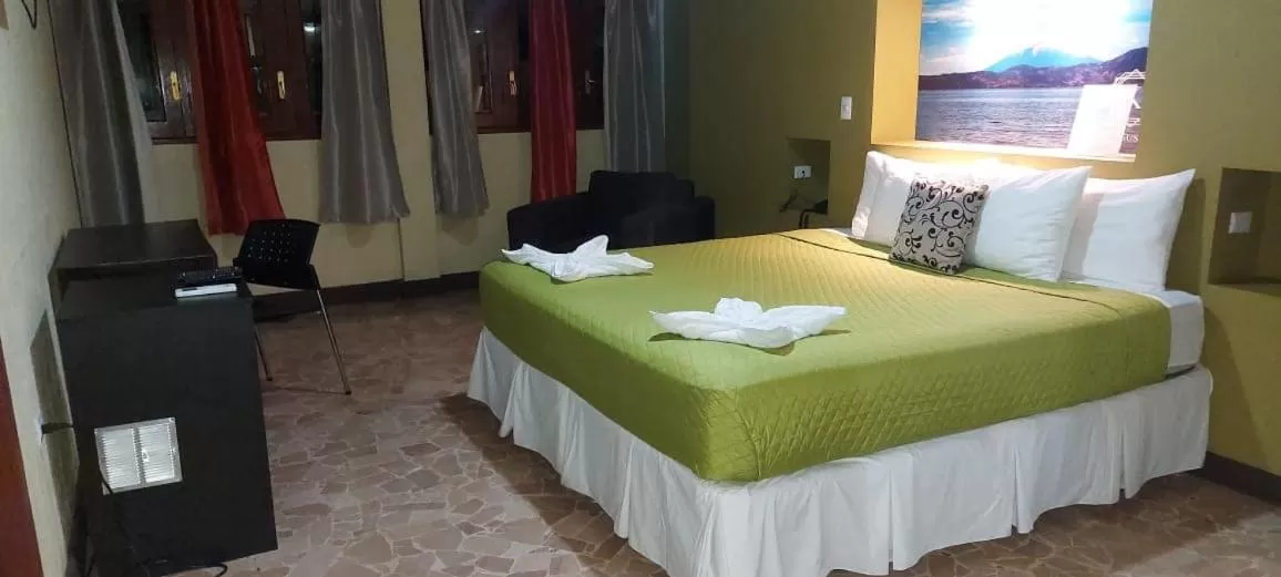 Bed in Kartagus Hotel