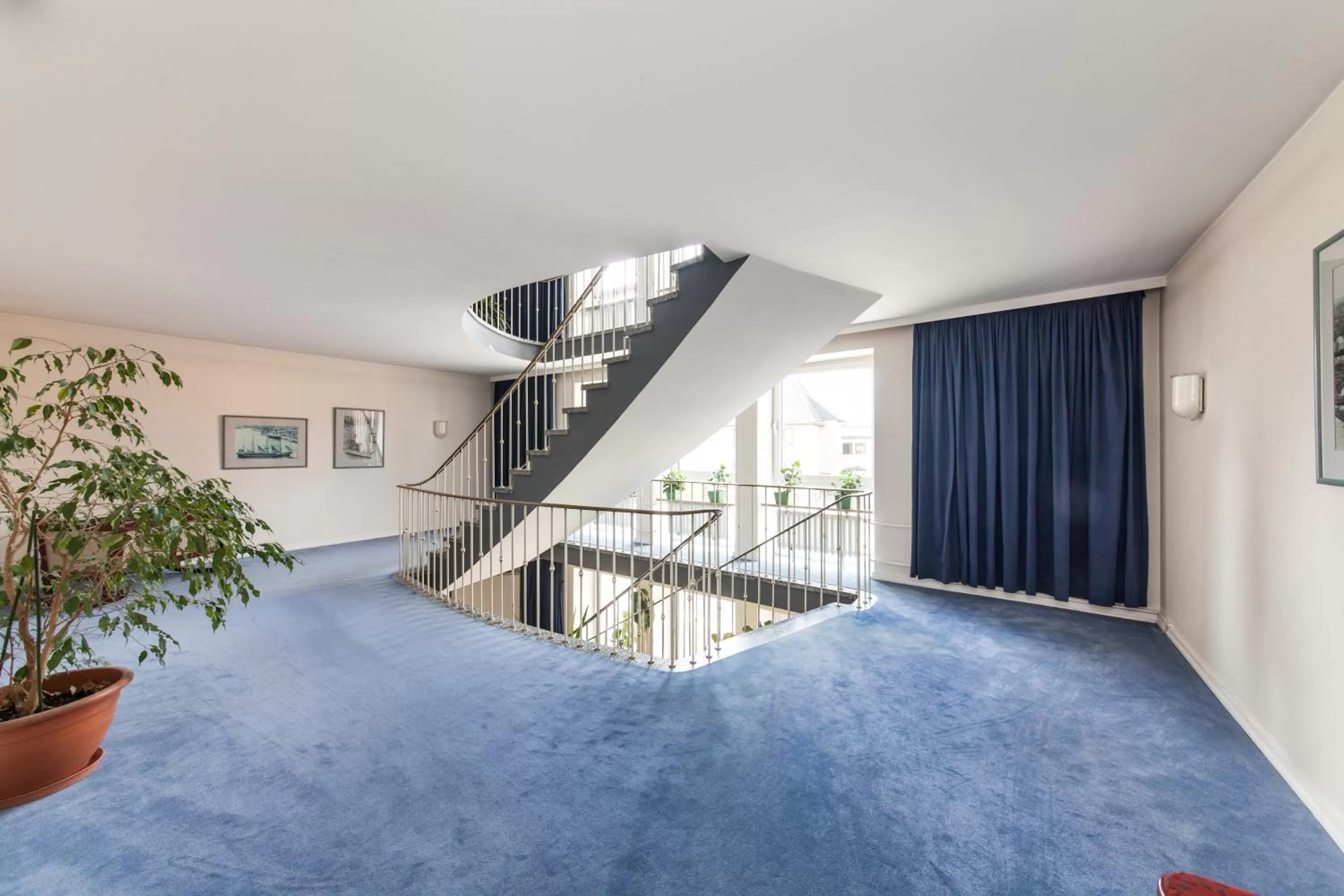 Decorative detail in Hotel Drei Kronen Elmshorn