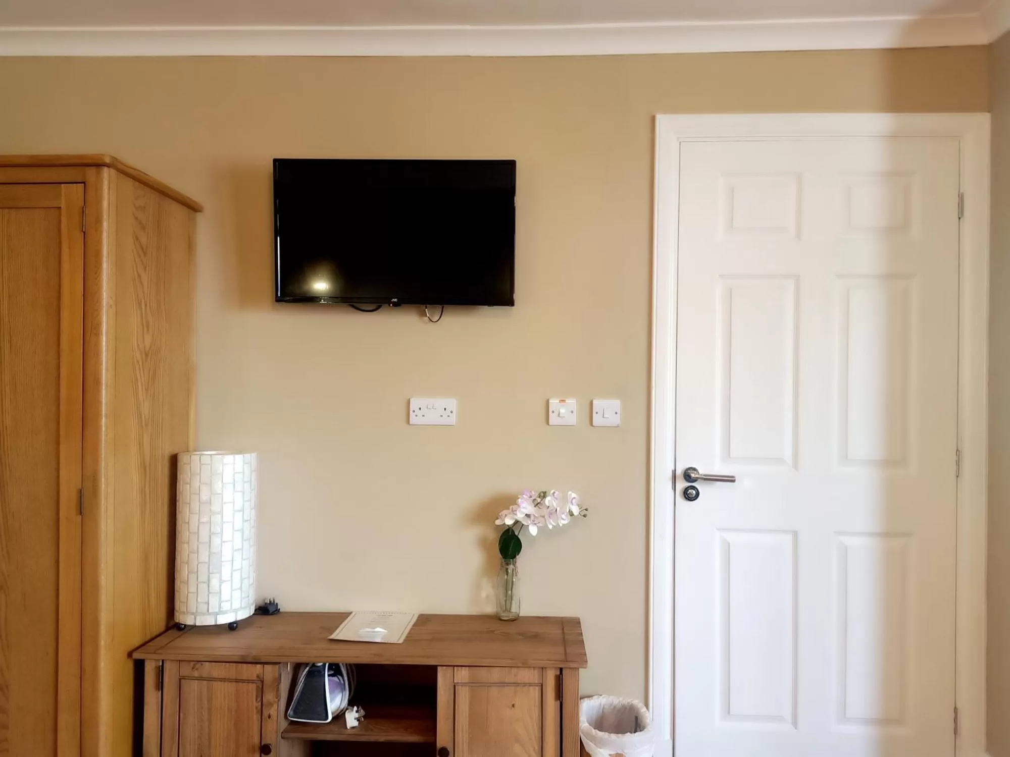 The Milton Accommodation