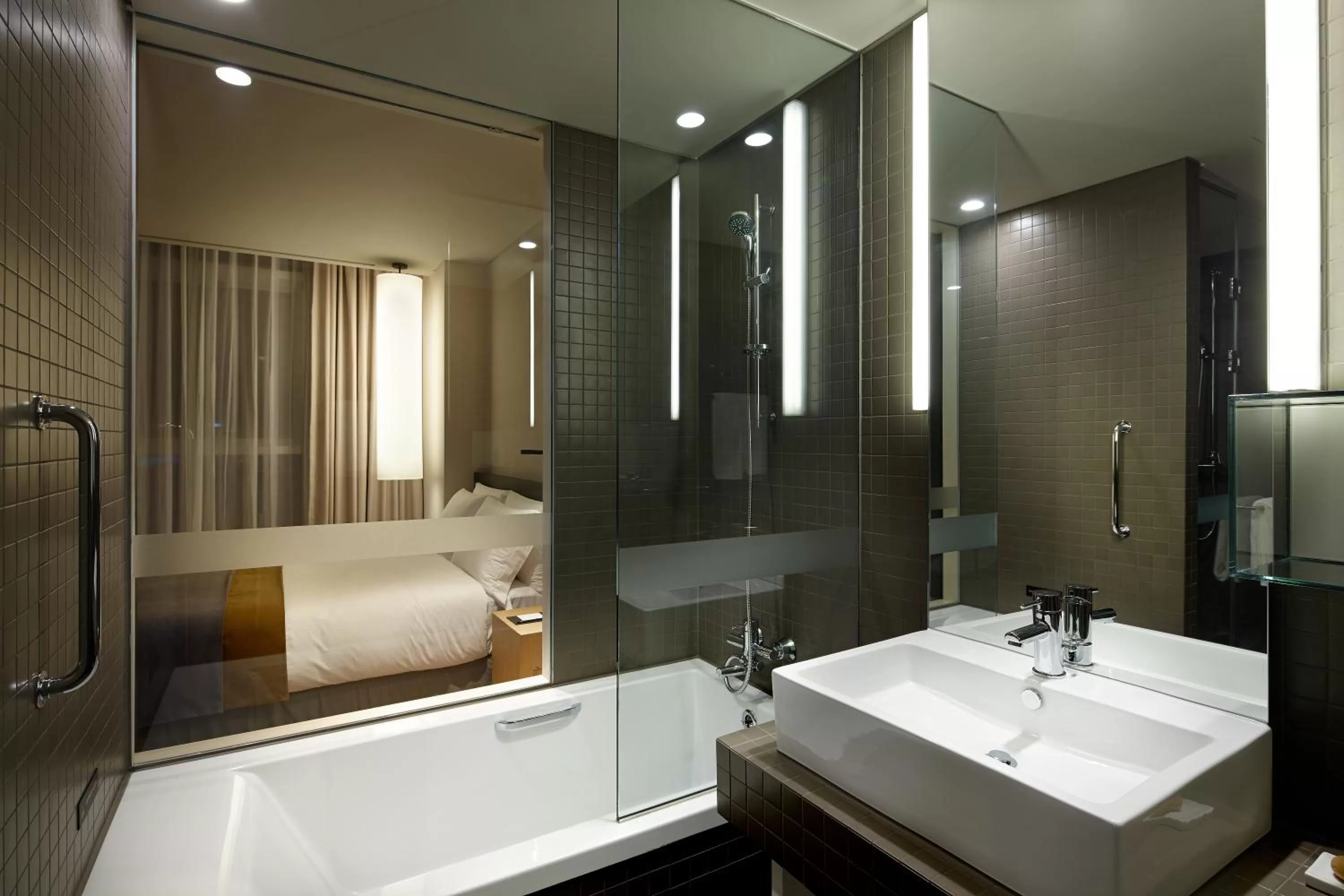Bathroom, Bed in Shilla Stay Gangnam Yeoksam
