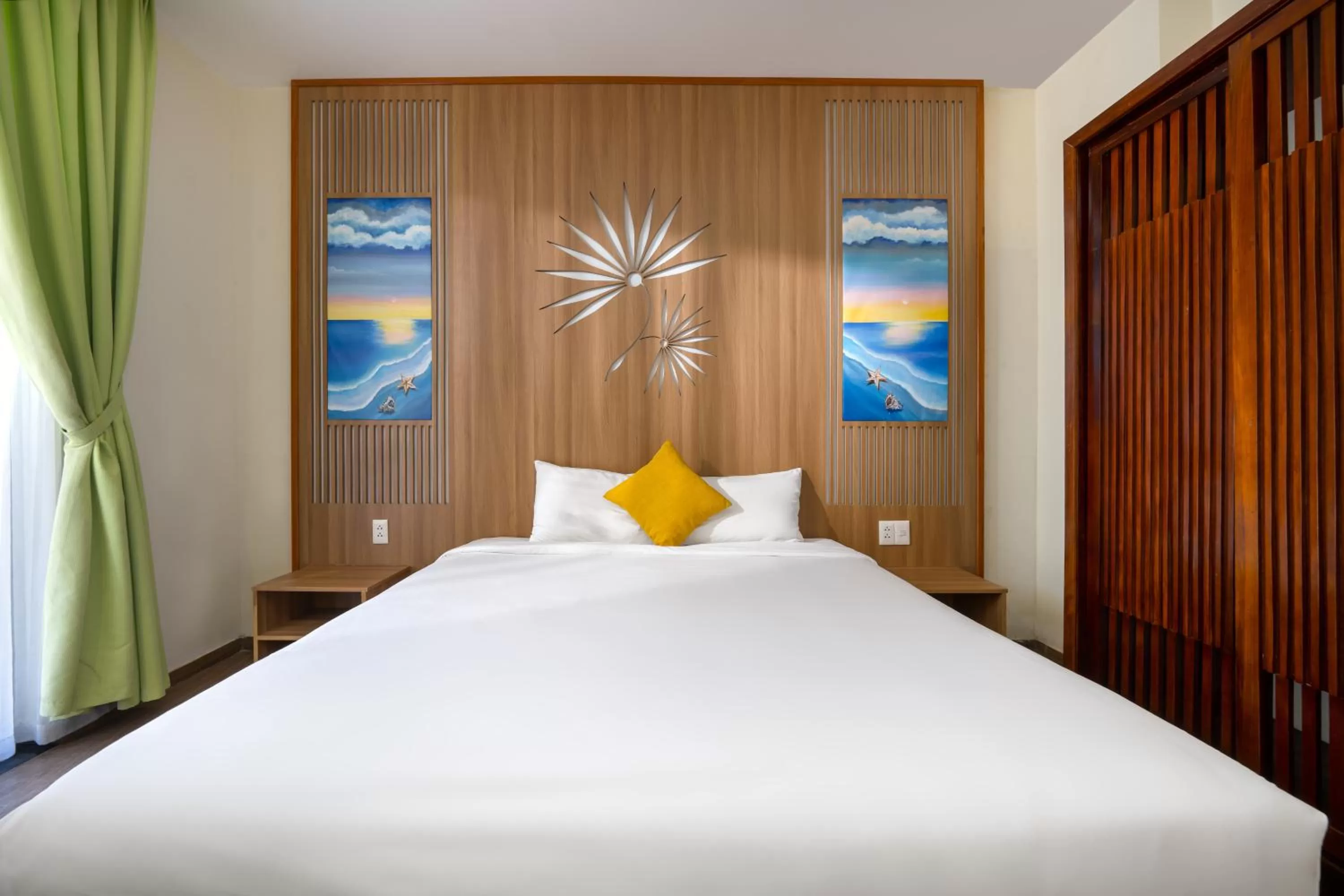 Bed in Palm Village Hoian - STAY 24H