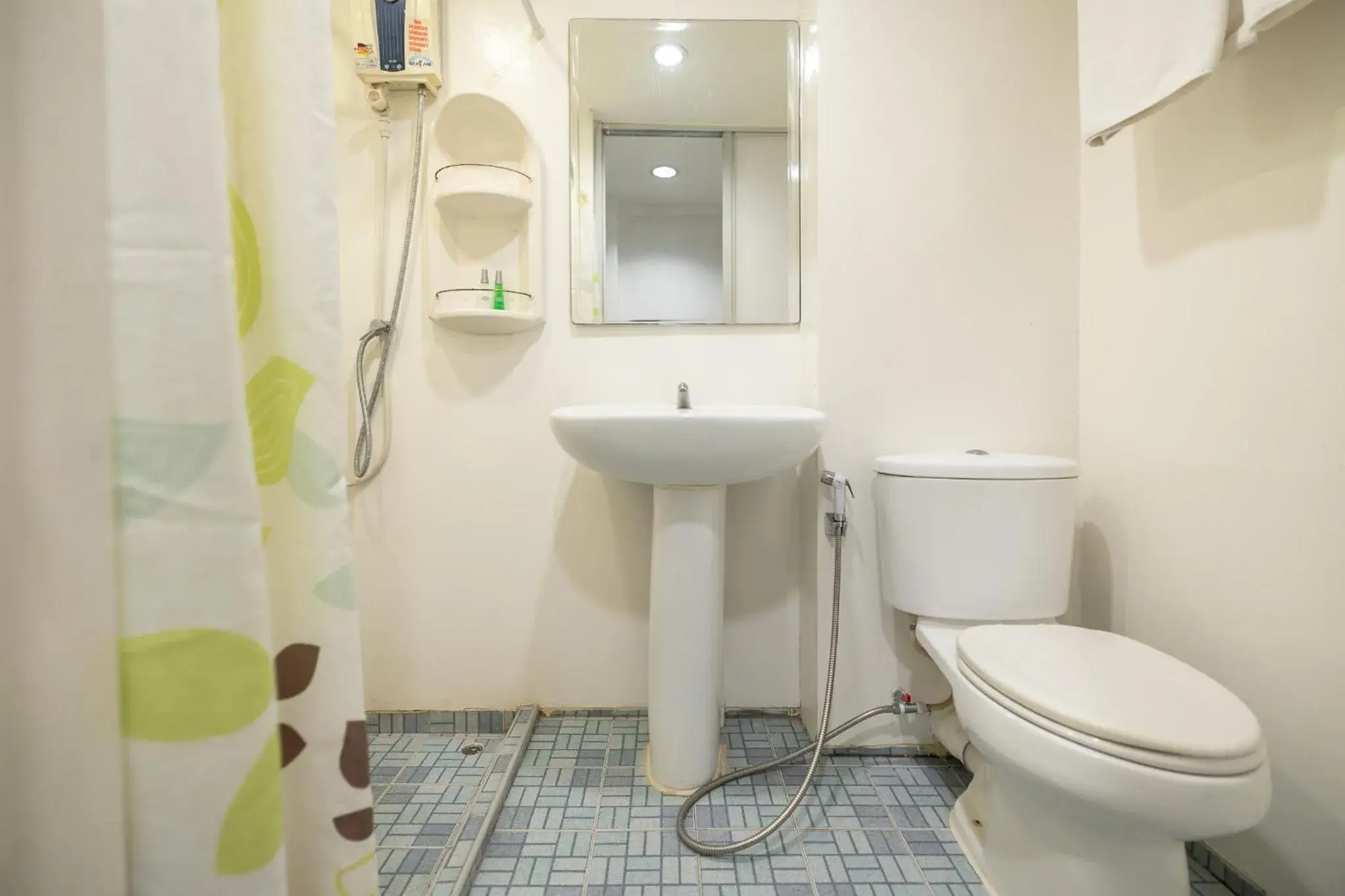 Standard Queen Room in Pratunam City Inn Standard Queen Room in Pratunam City Inn