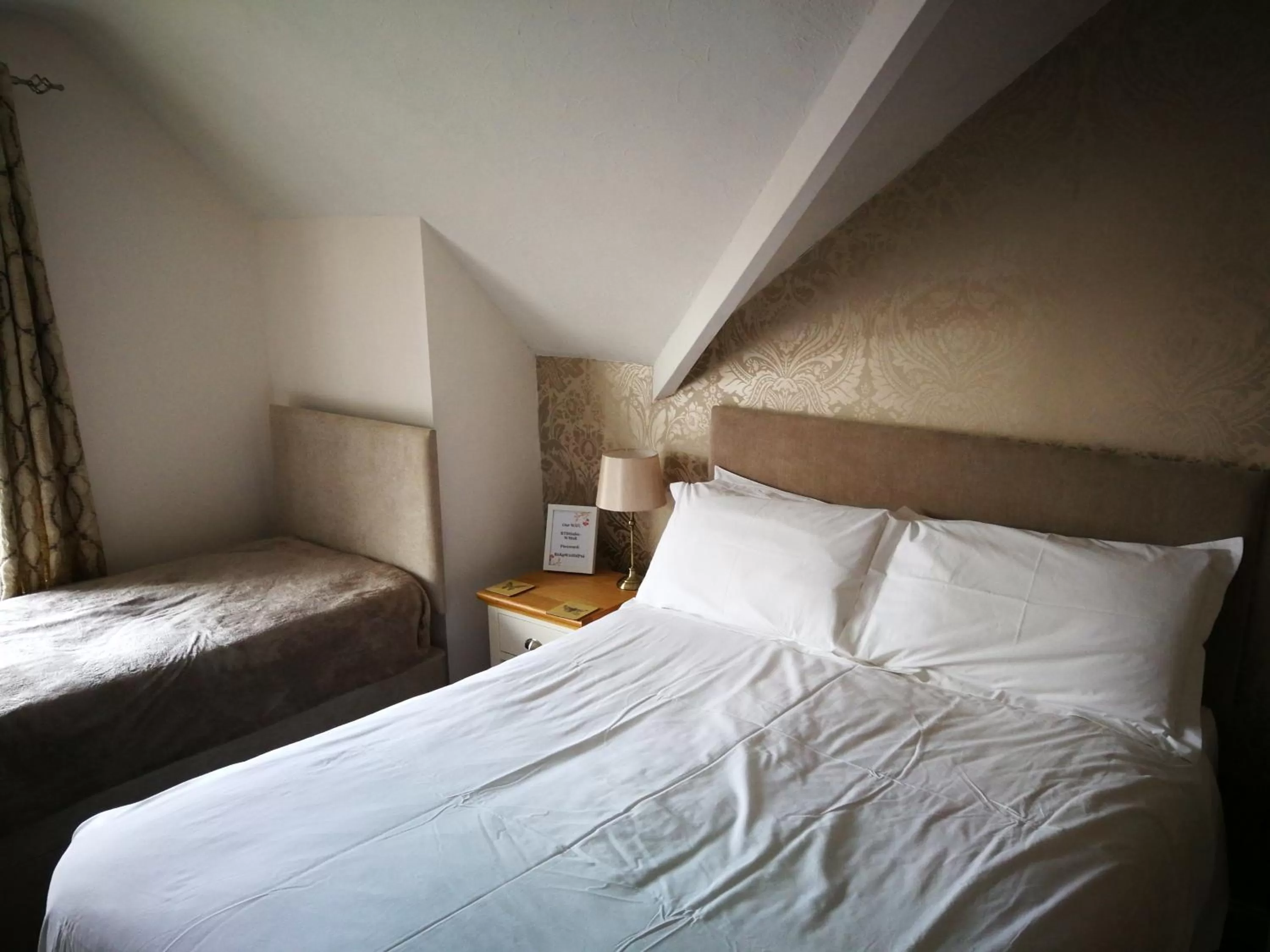 Family Room (2 Adults + 1 Child) in The Grove