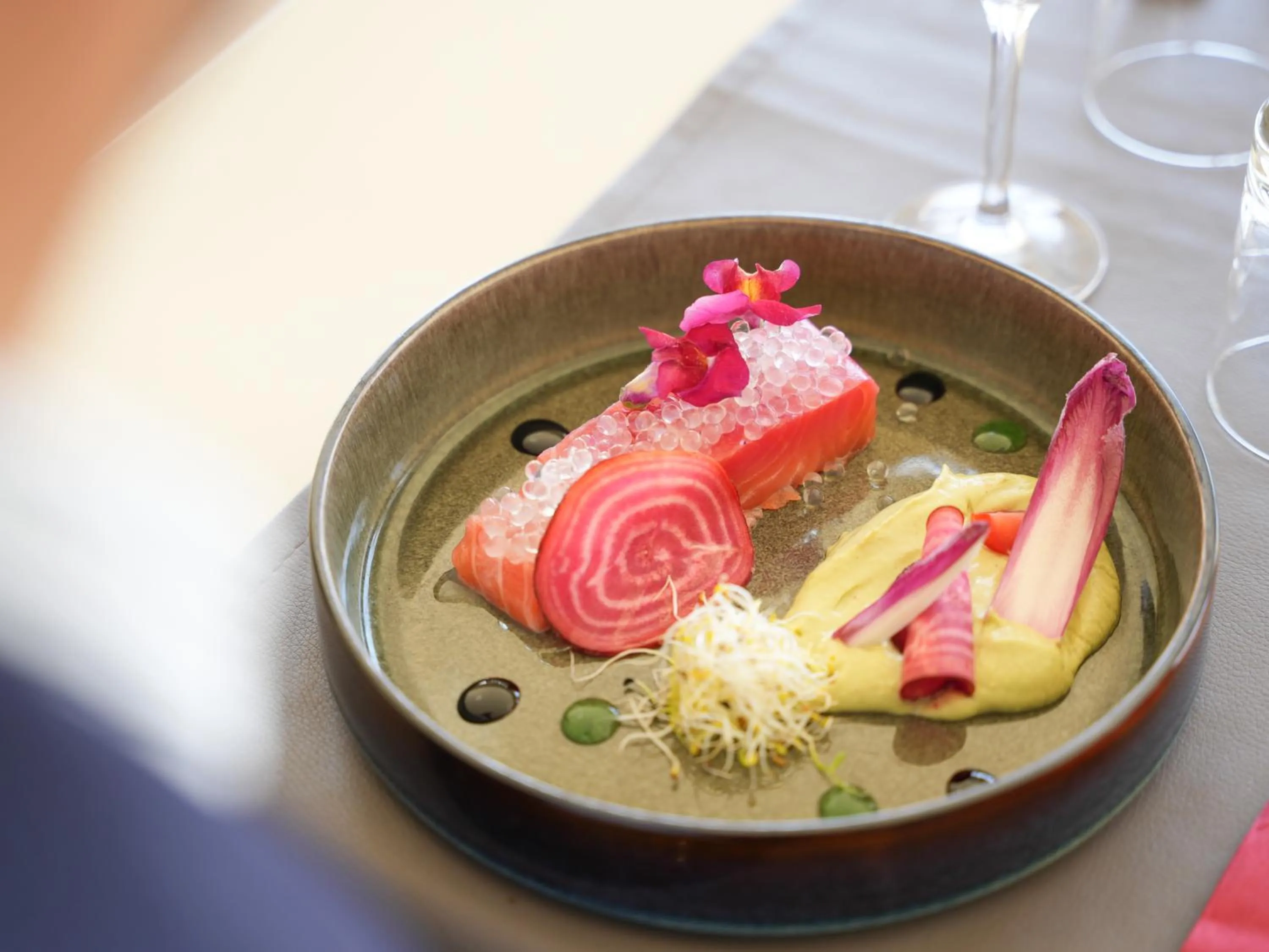 Food in Hôtel Mount Venturi - Aix-En-Provence Sainte-Victoire - Bar & Restaurant & Padel