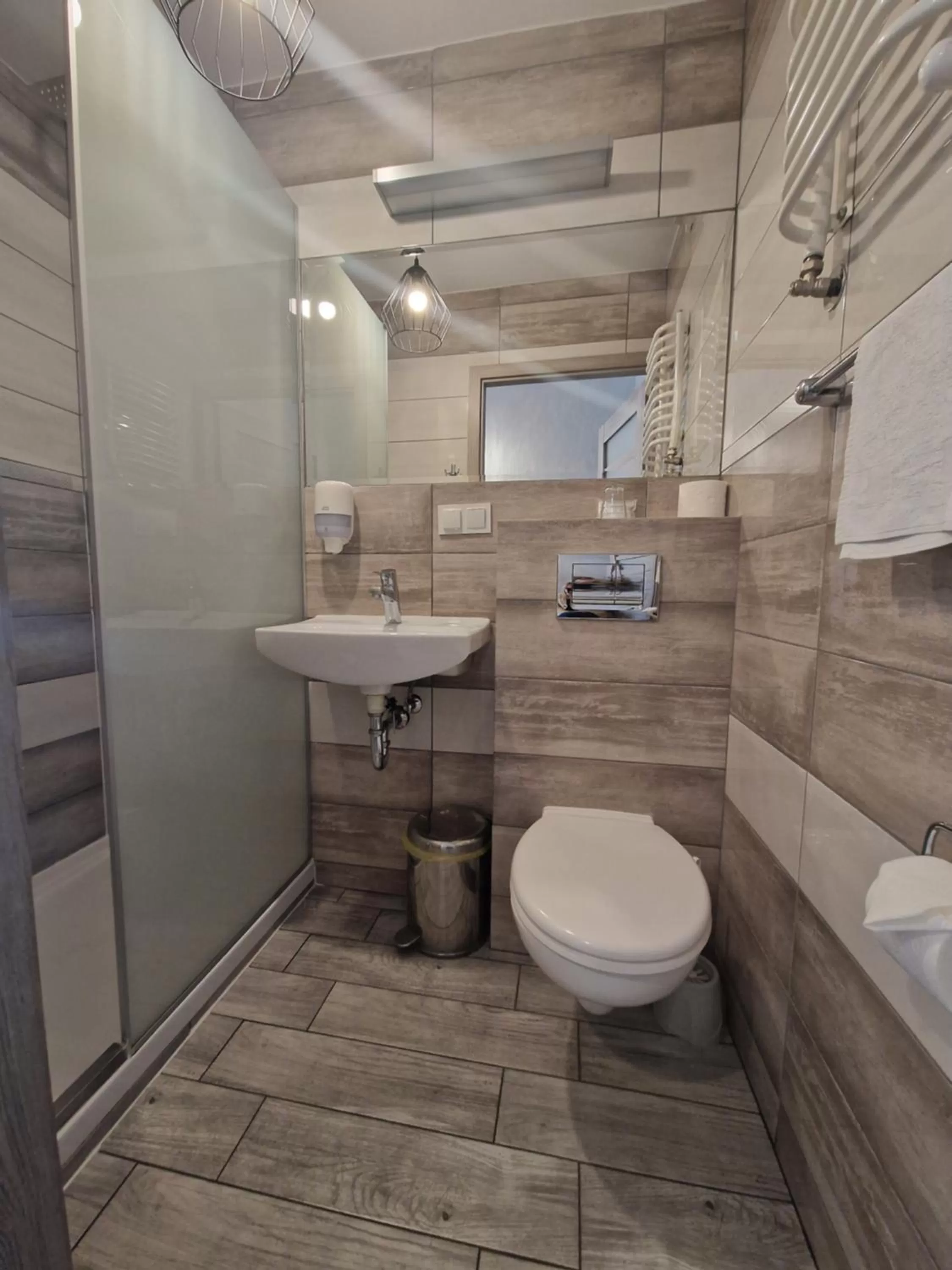 Hotel Miłosz Restauracja, Basen dla dzieci, Sala Zabaw, Siłownia