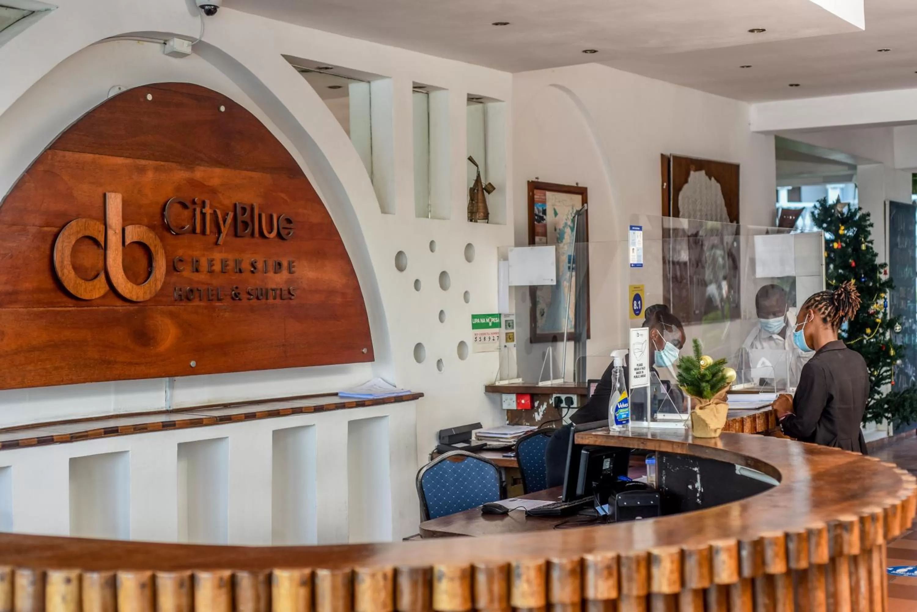 Lobby or reception in CityBlue Creekside Hotel & Suites