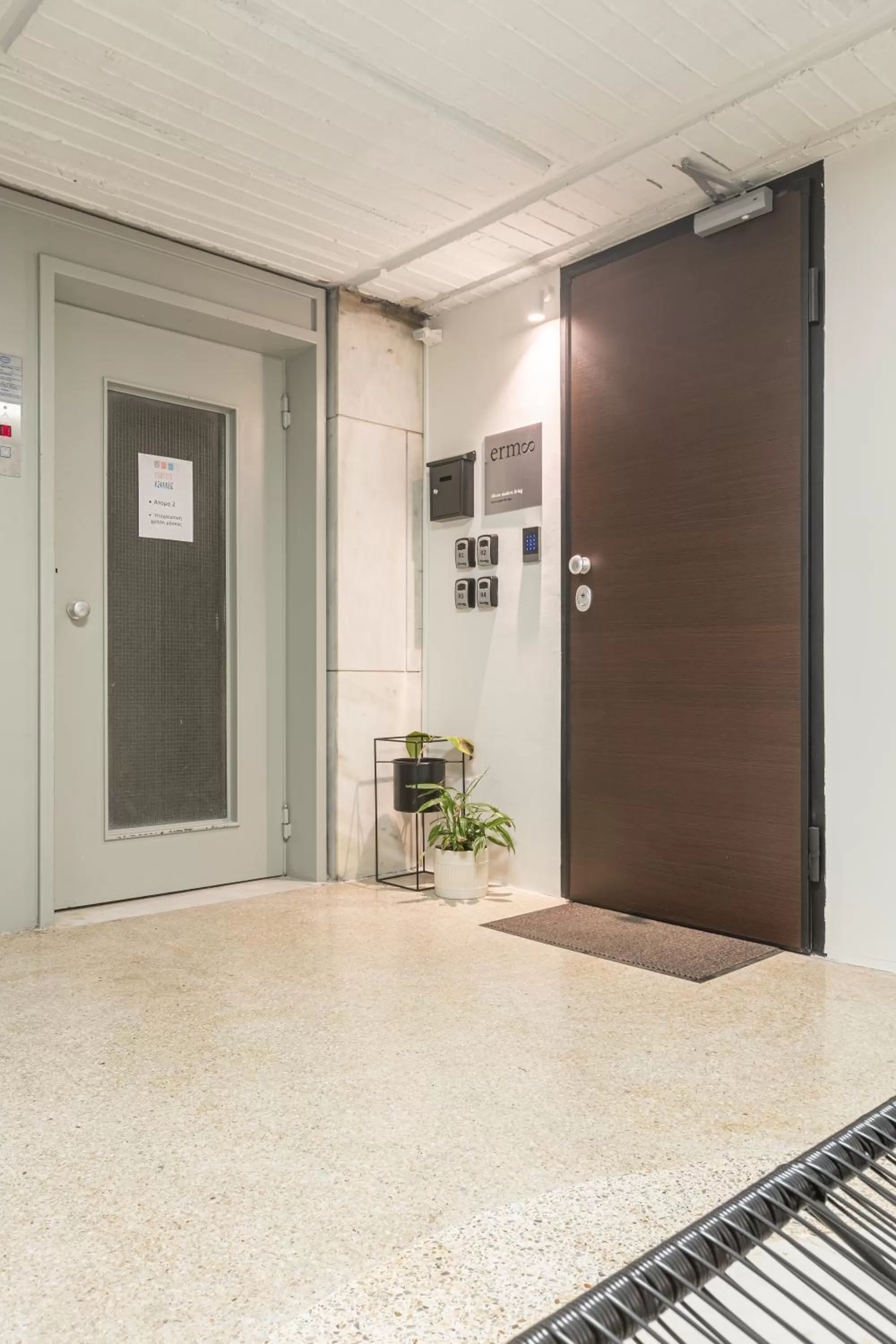 Facade/entrance in Ermoo Athens Modern Living