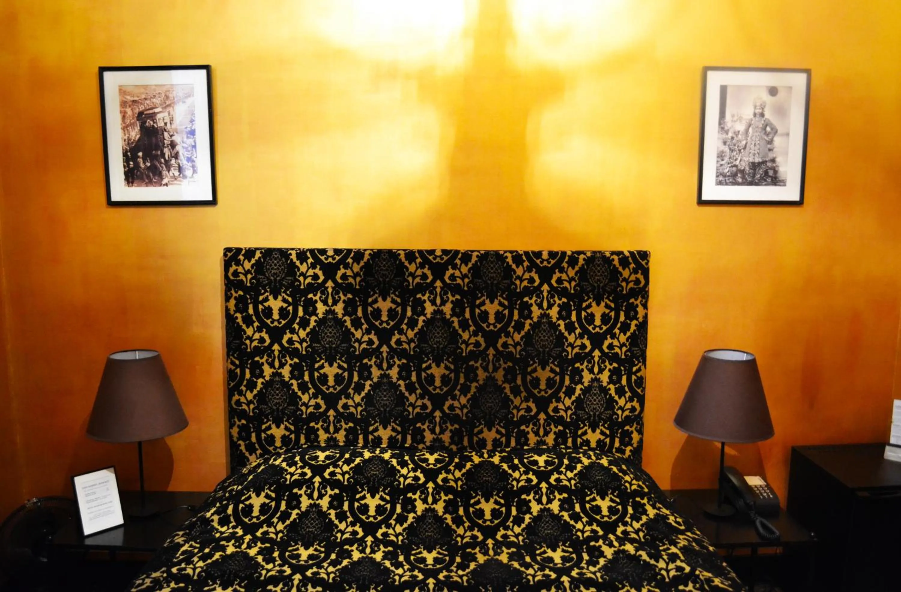 Standard Double Room in Hotel Windsor Home