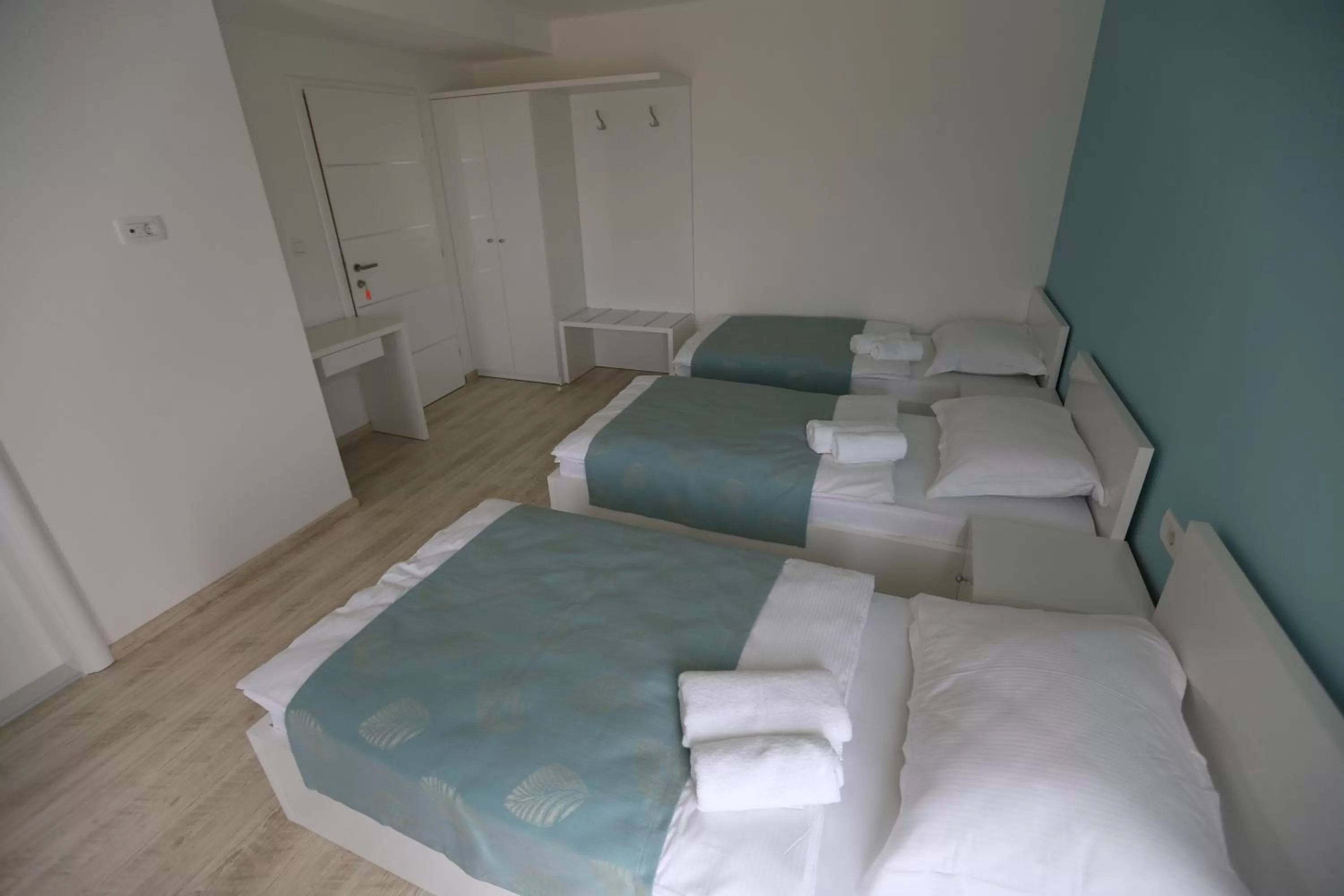 Bedroom, Bed in Villa Flowers