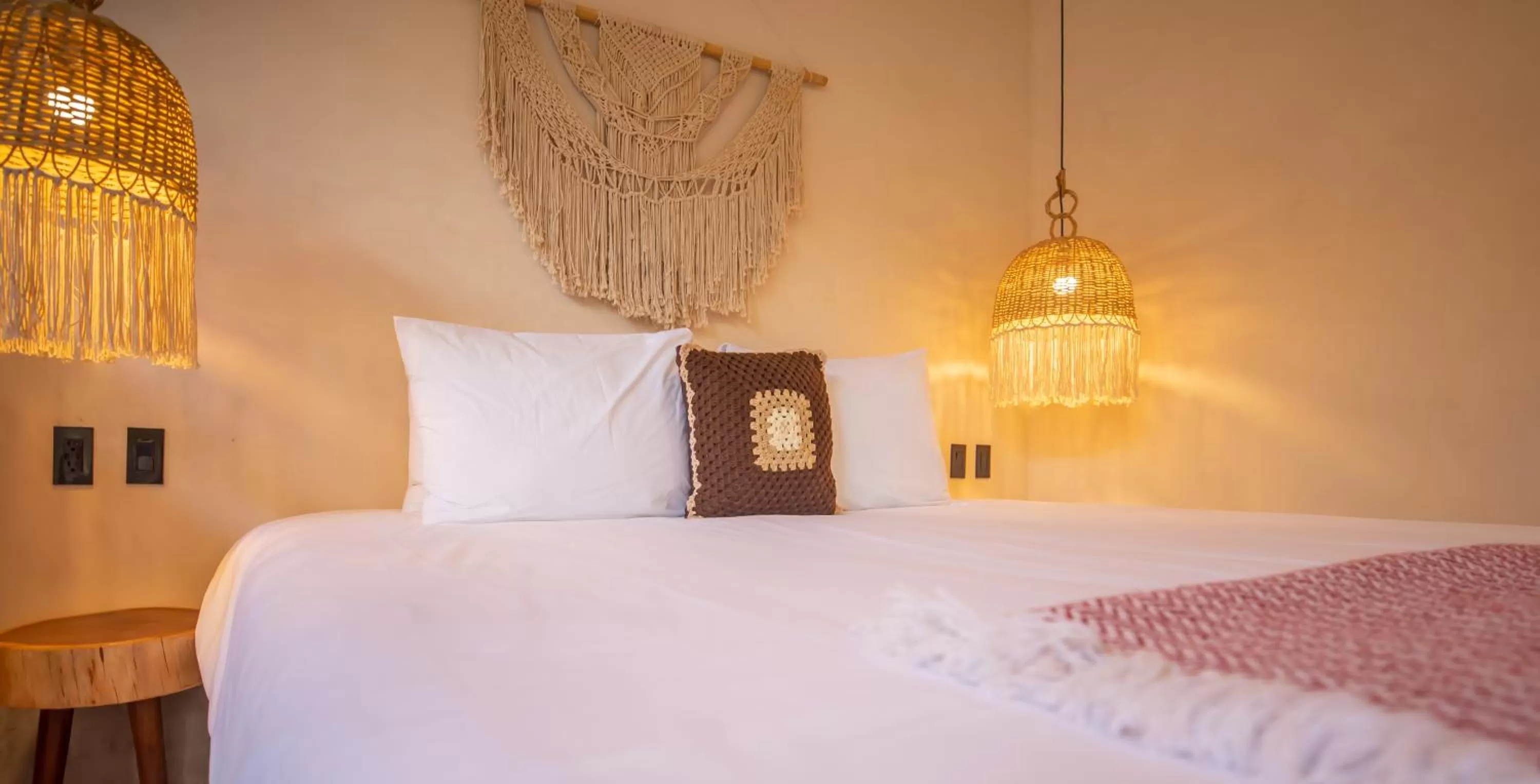 Photo of the whole room, Bed in Nuee Hotel & Beach Club