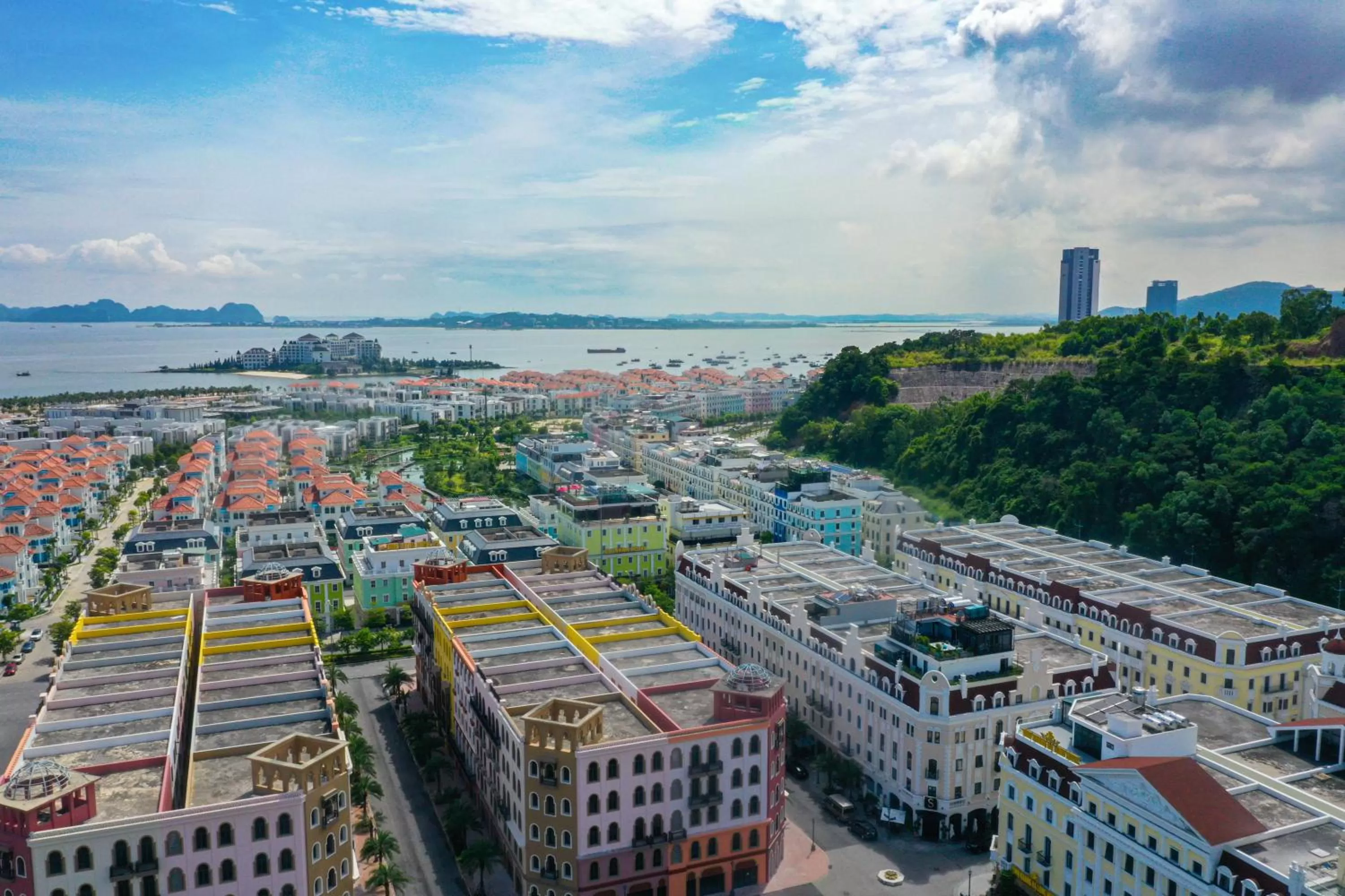 Natural landscape in The Exquisite HaLong Hotel