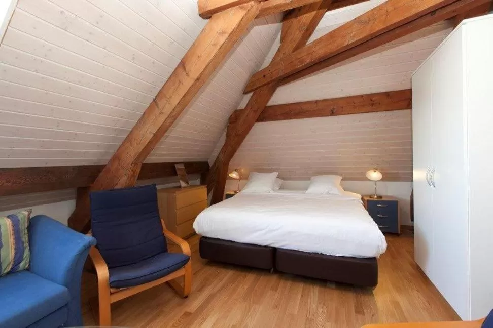 One-Bedroom Apartment in Hotel Central