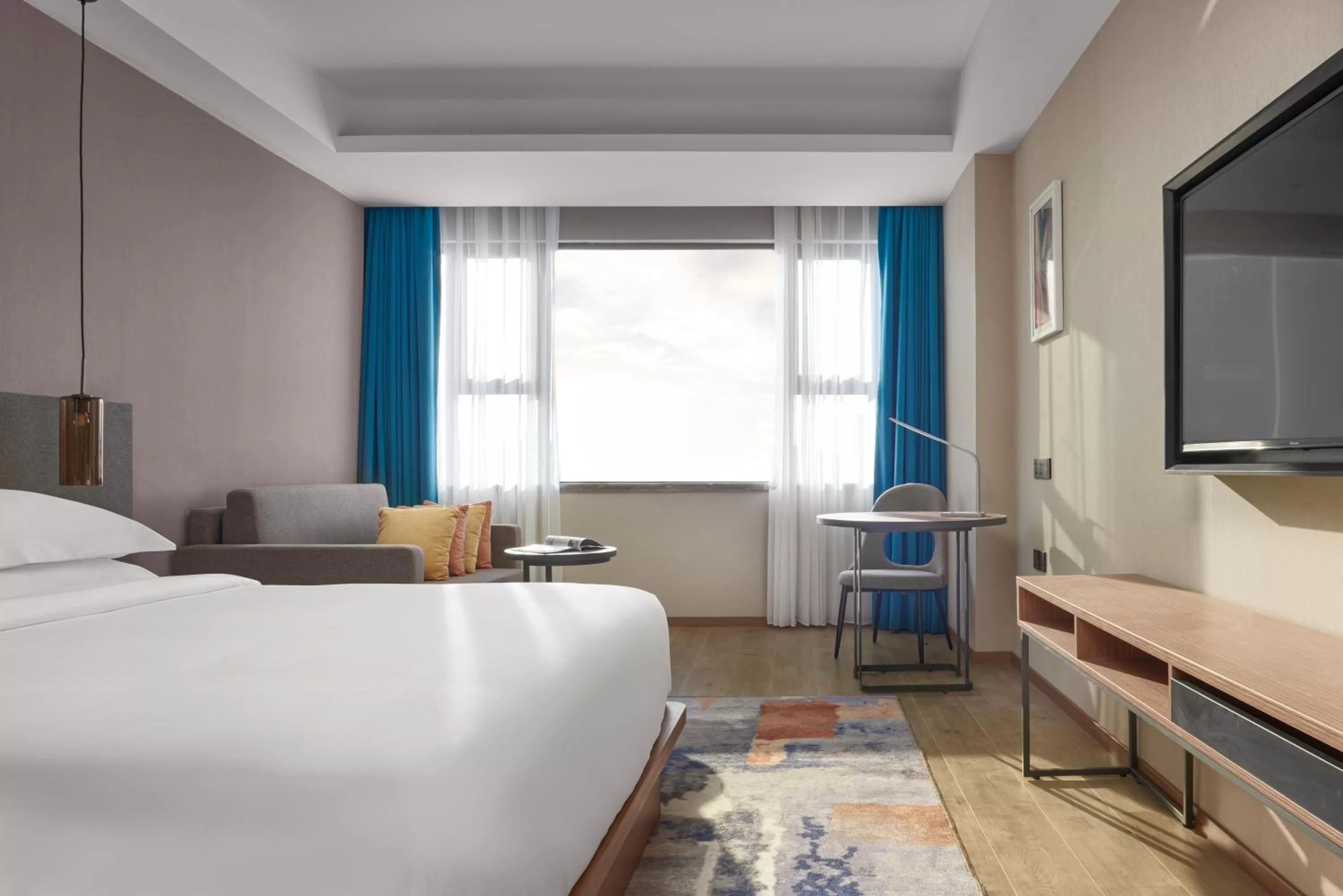 Bedroom, Bed in Aurea Central Hotel