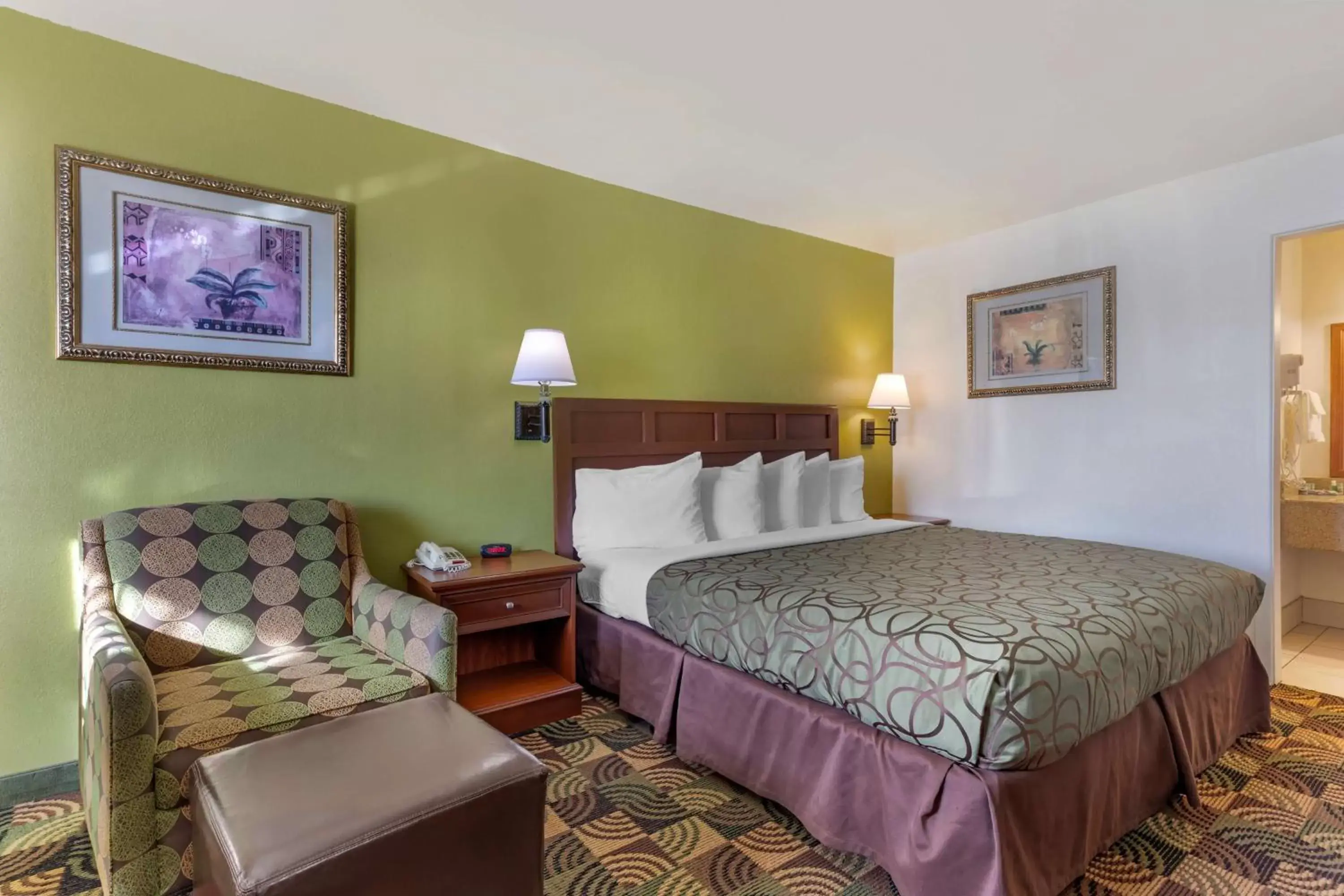 King Room - Non-Smoking in Best Western Caprock Inn King Room - Non-Smoking in Best Western Caprock Inn