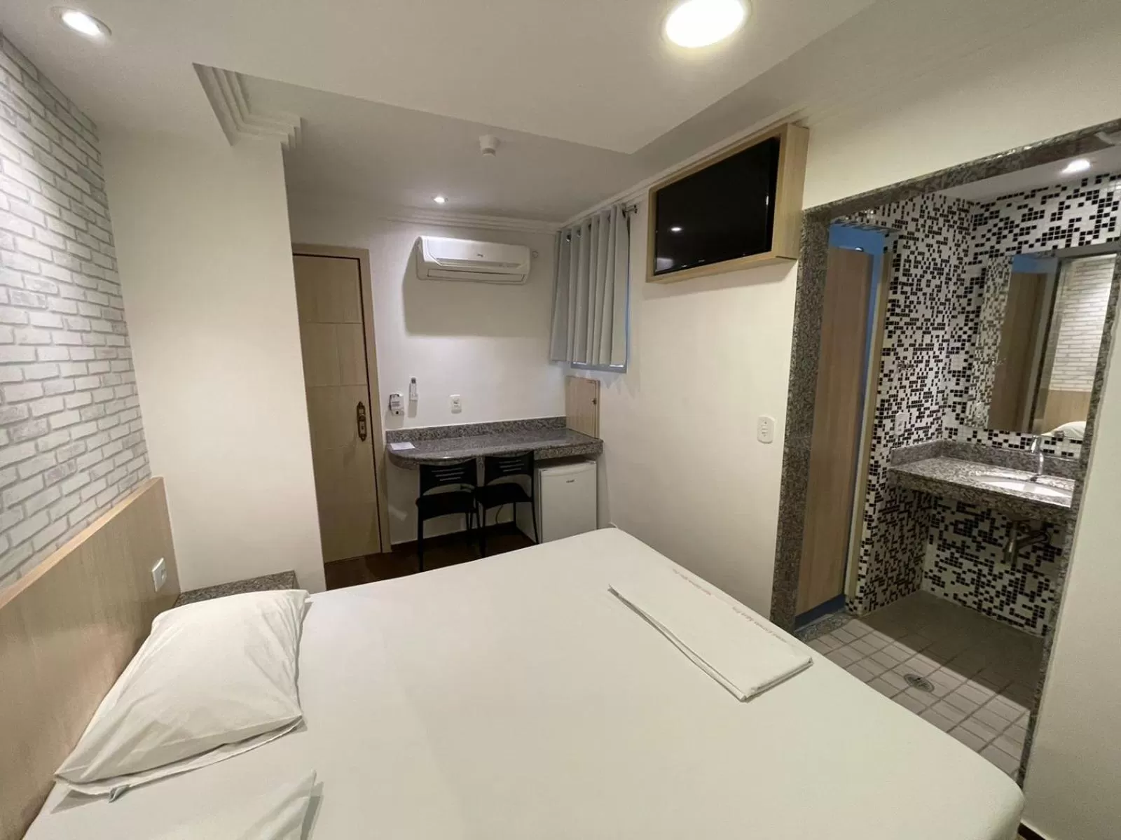 Photo of the whole room, Kitchen/Kitchenette in Hotel Estrela da Agua Fria