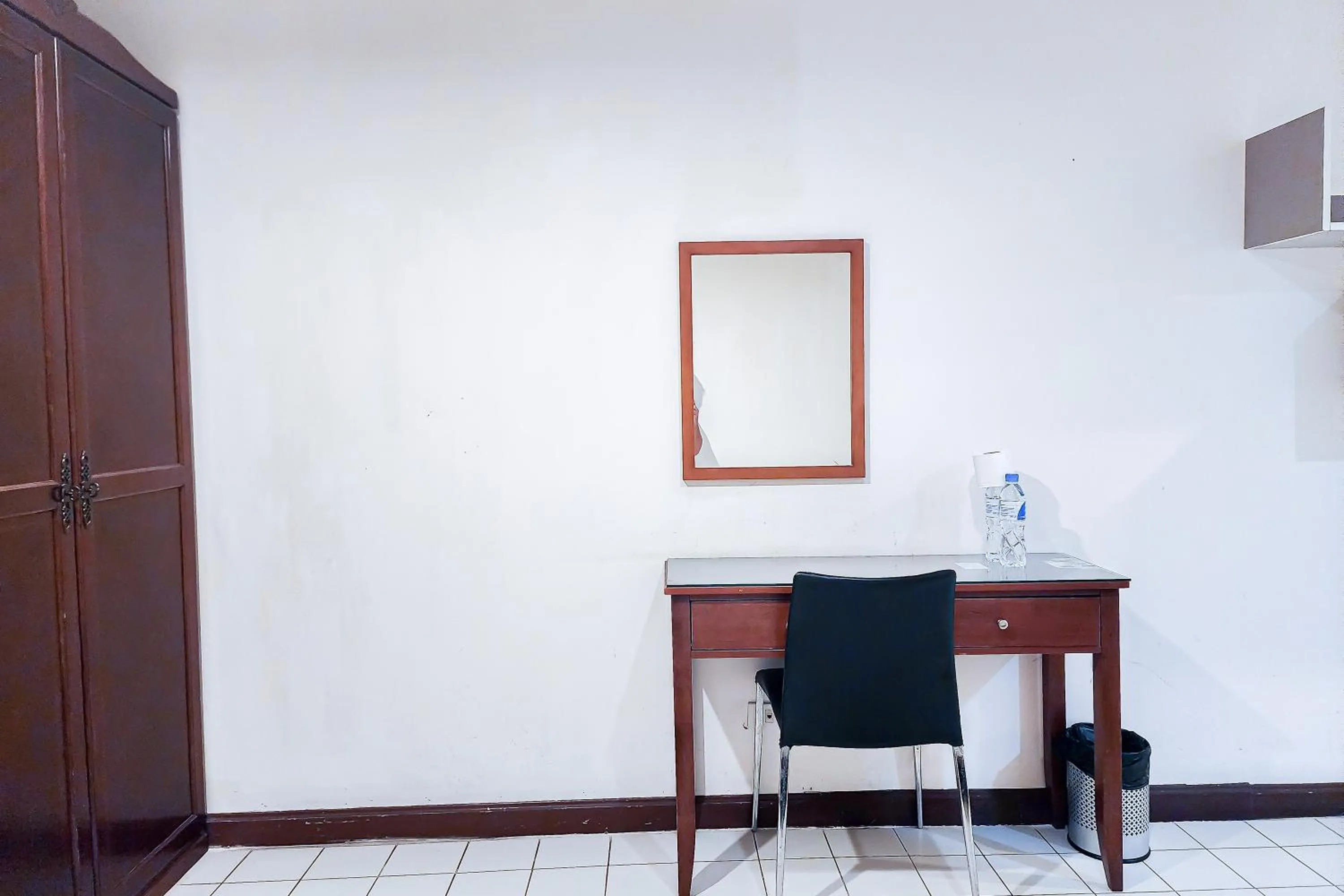 Dining area in Cordia Residence Sathorn