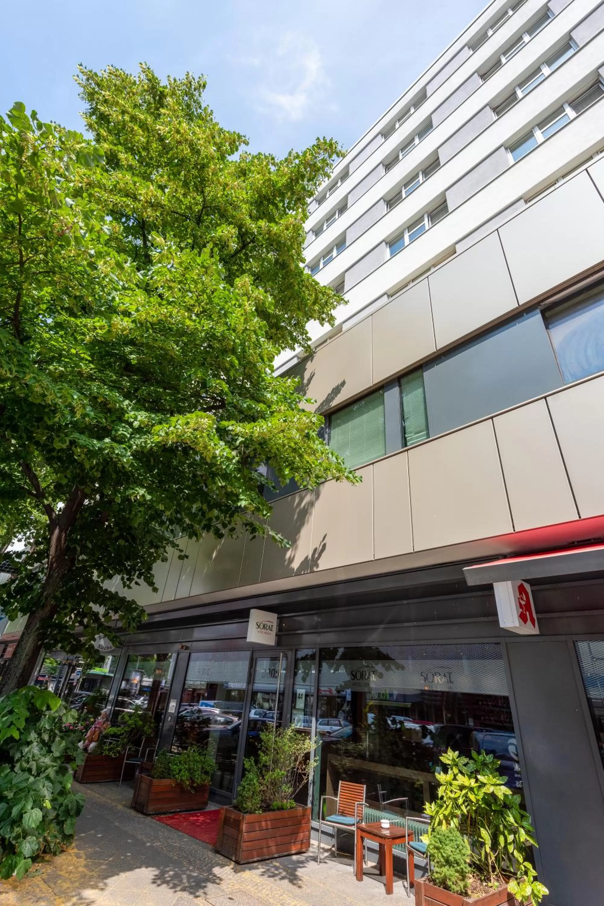 Property building in SORAT Hotel Berlin