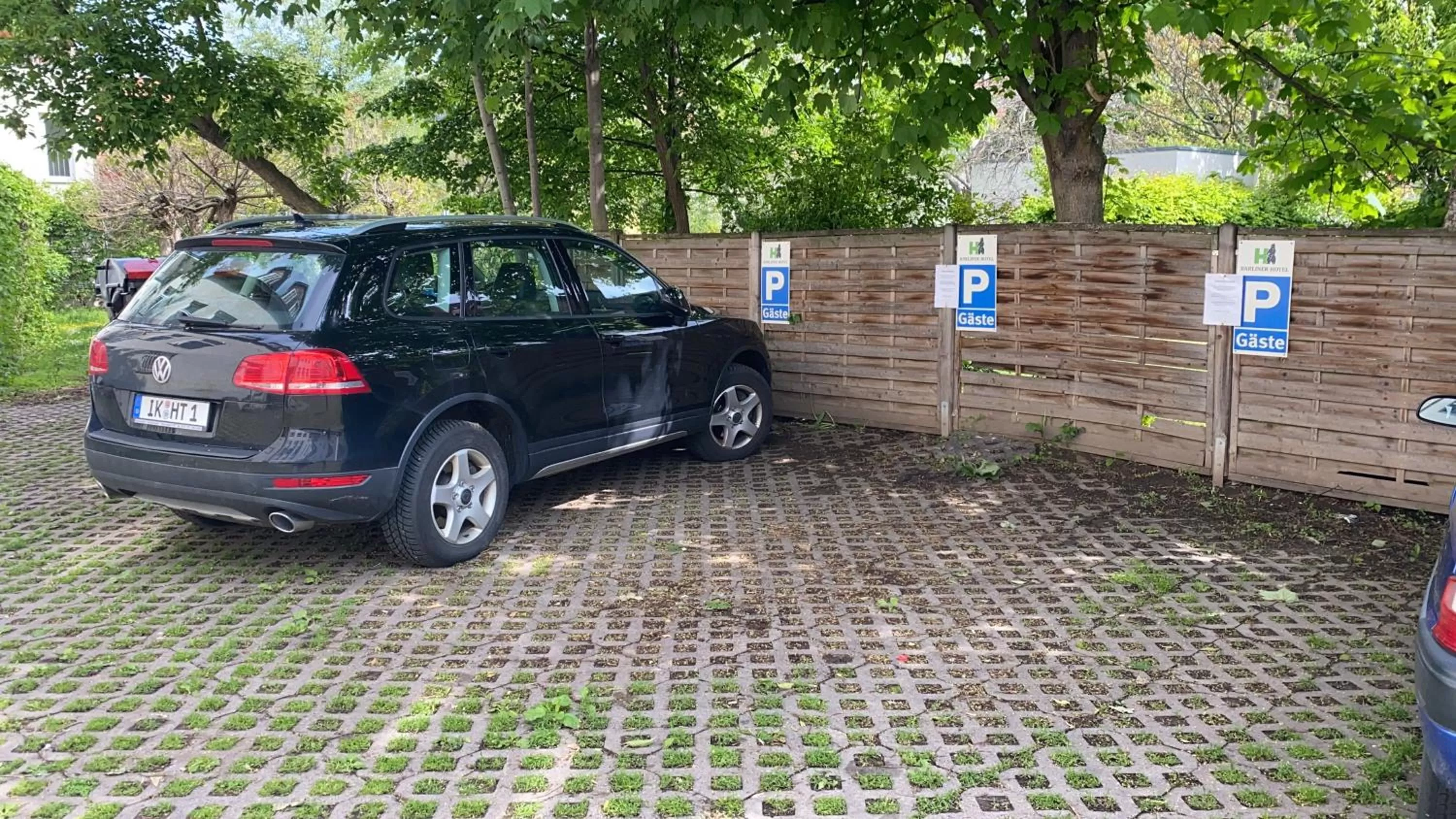 Parking in Bärliner Hotel