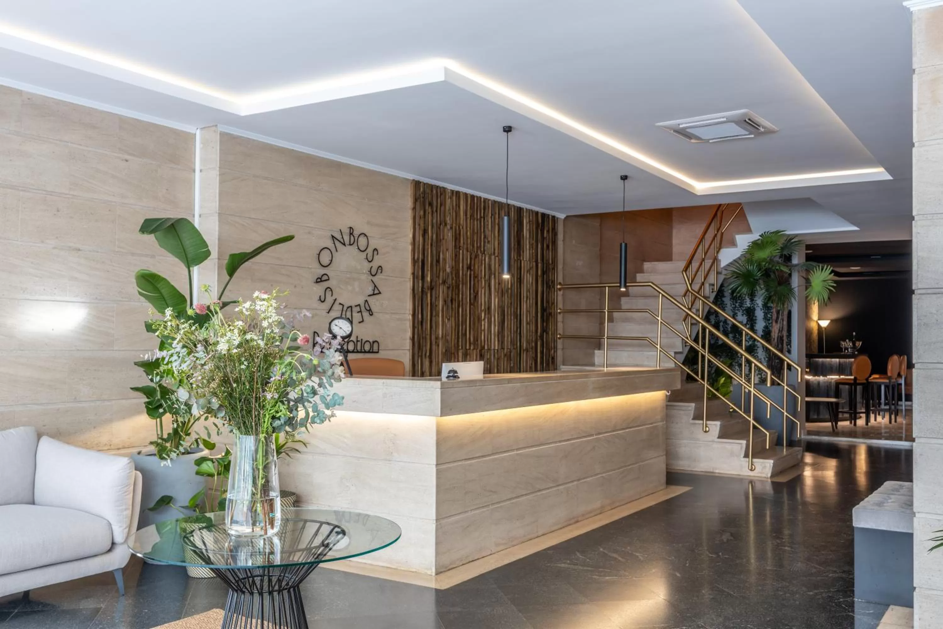 Property building in Bossa & Bed Hostel