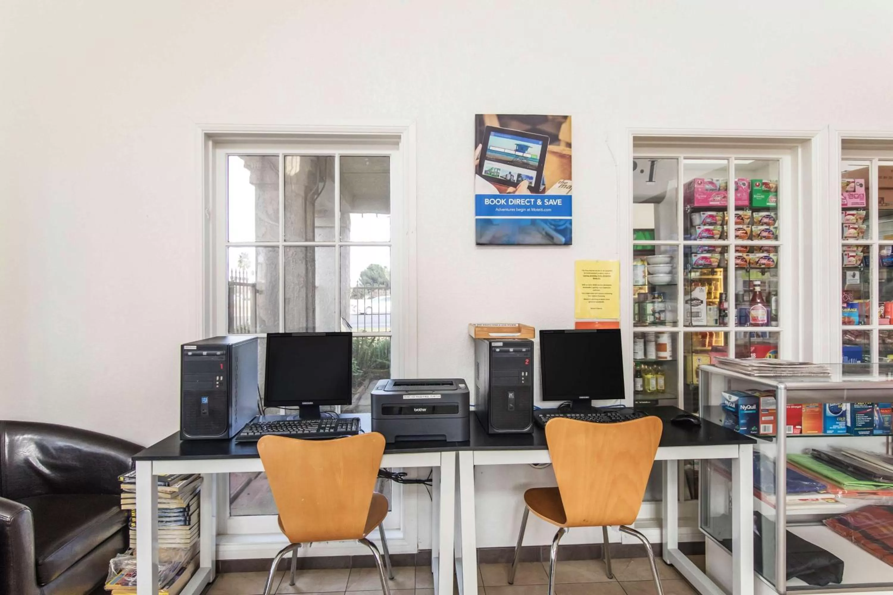 Business facilities in Motel 6 Hemet