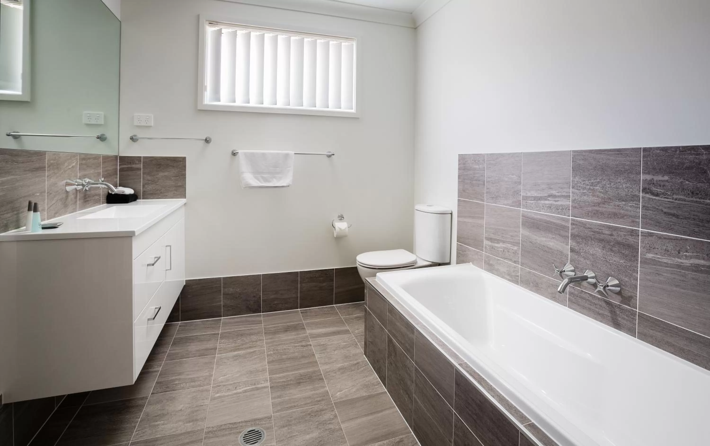 Bathroom in Wallsend Executive Apartments