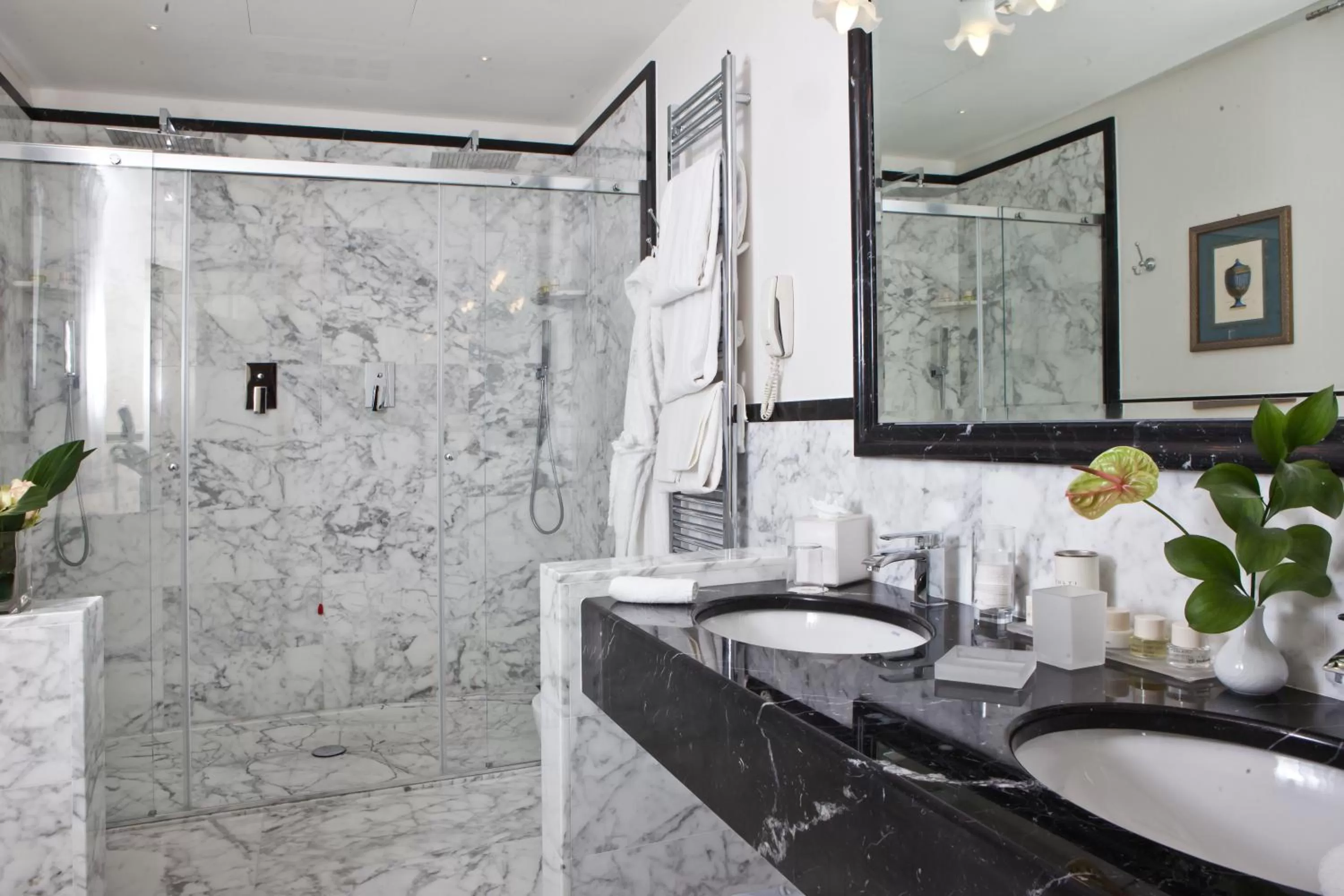 Bathroom in Grand Hotel Majestic gia' Baglioni