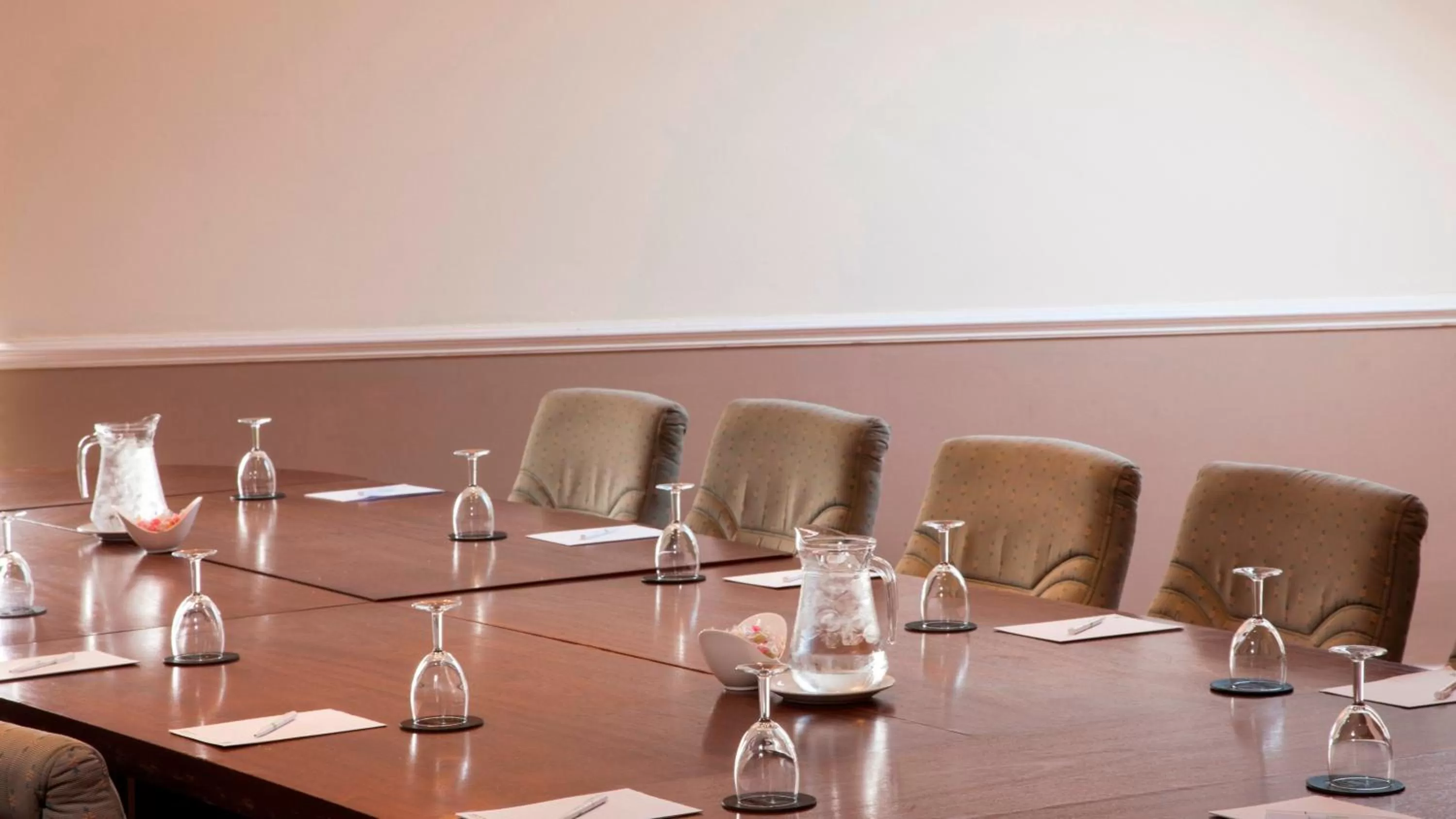 Meeting/conference room in Holiday Inn Rotherham-Sheffield M1,Jct.33 by IHG