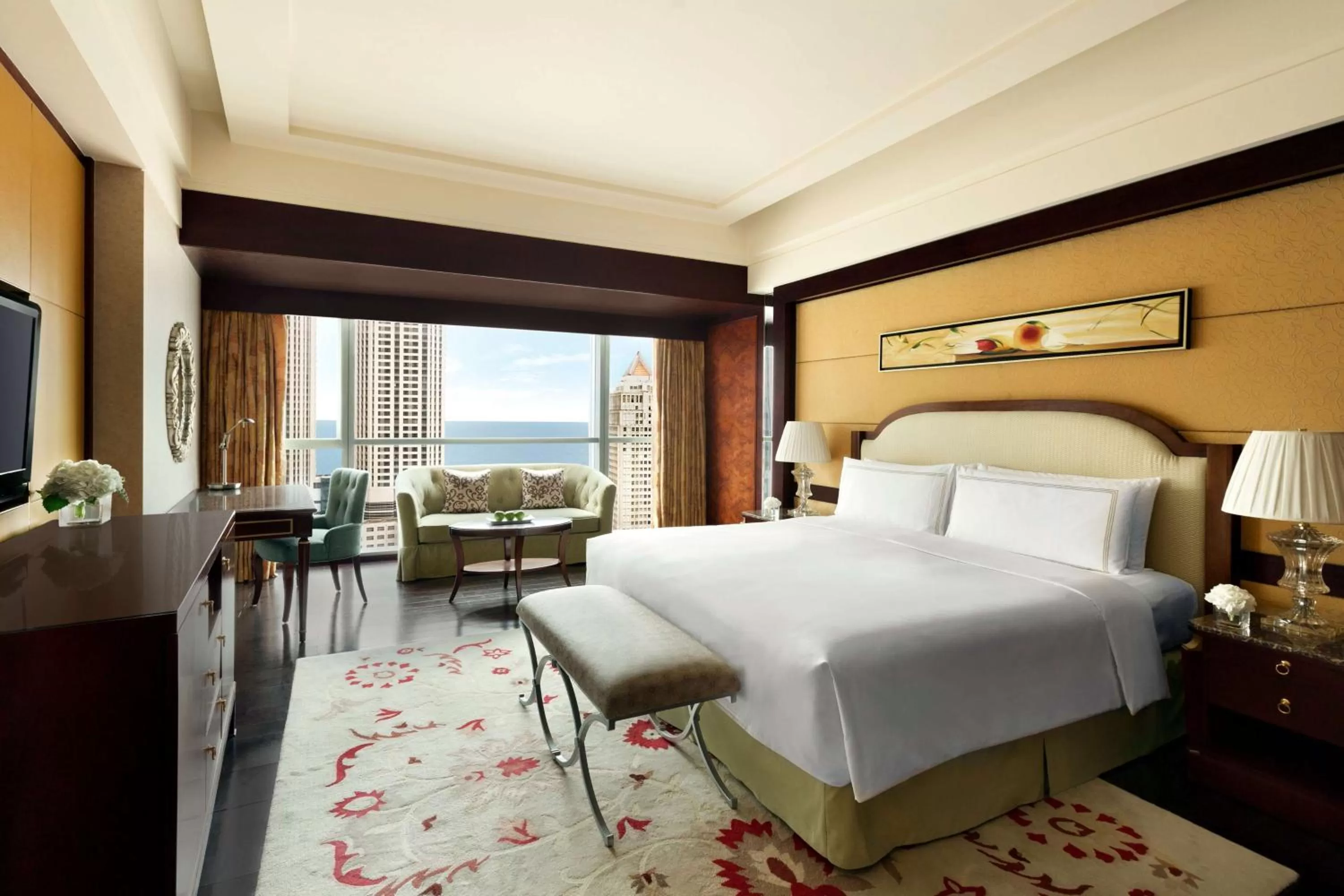 Bedroom, Bed in Shangri-La Qingdao