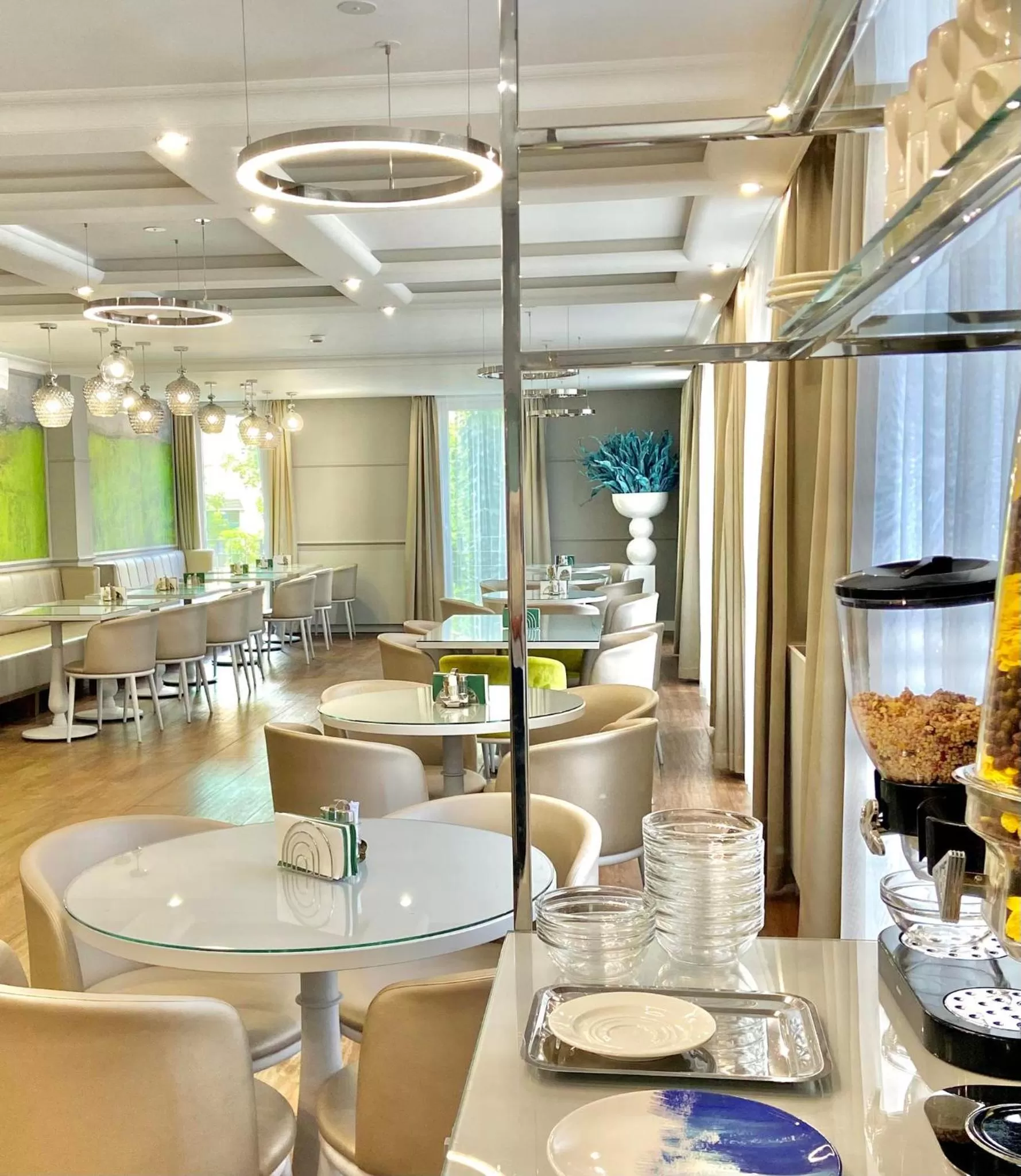 Breakfast, Restaurant/Places to Eat in Boutique Hotel Center