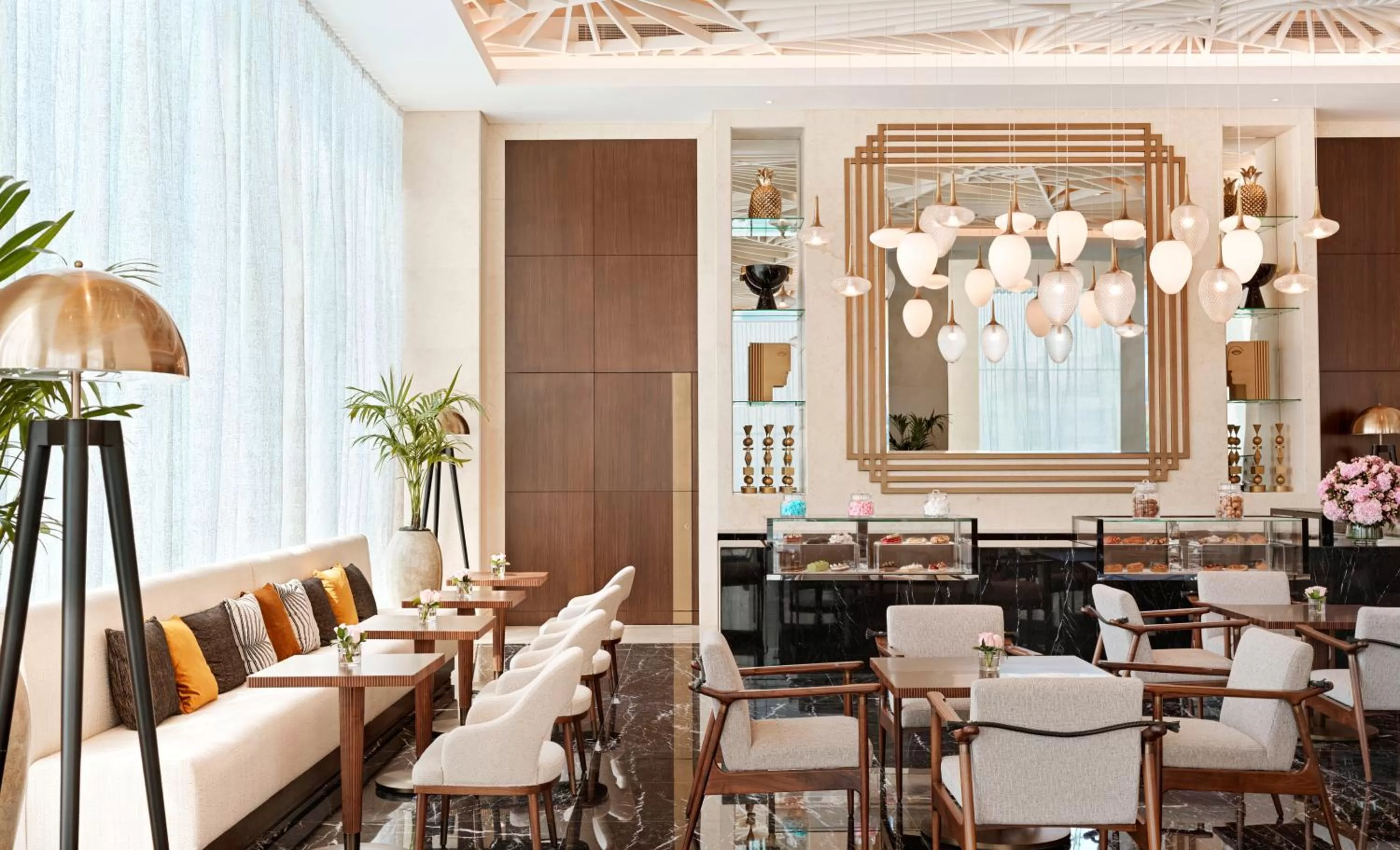 Restaurant/places to eat in Sofitel Dubai The Obelisk