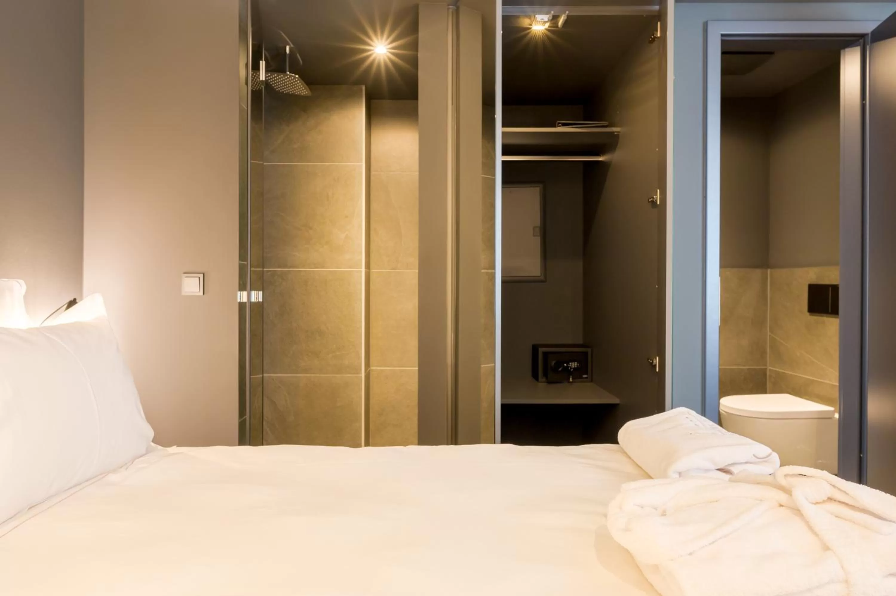 Photo of the whole room, Bed in Sellmann´s Boutique Hotel