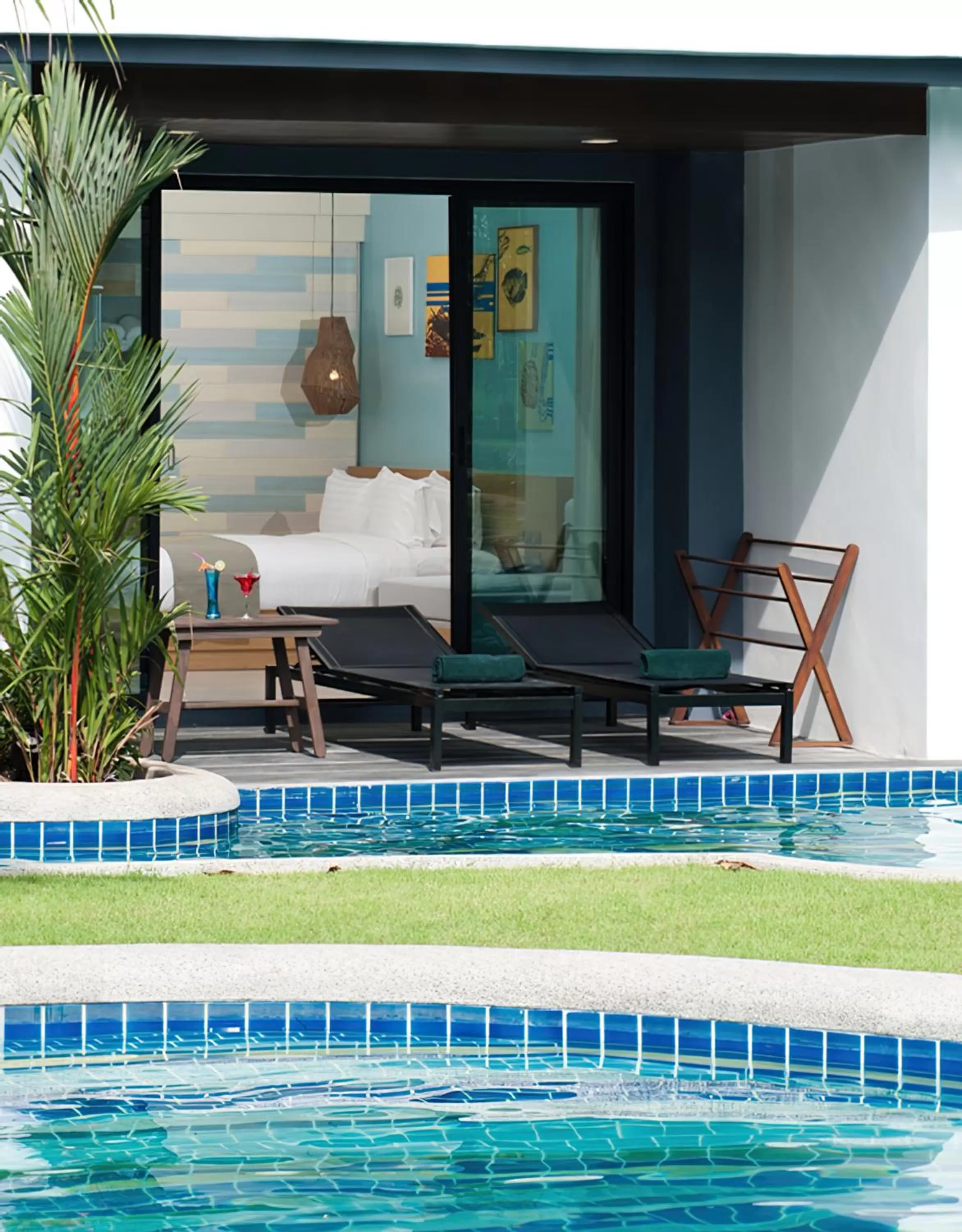 Swimming pool in Holiday Ao Nang Beach Resort, Krabi