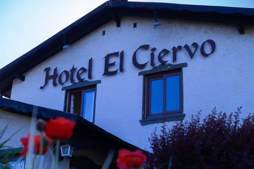 Property Building in Hotel El Ciervo