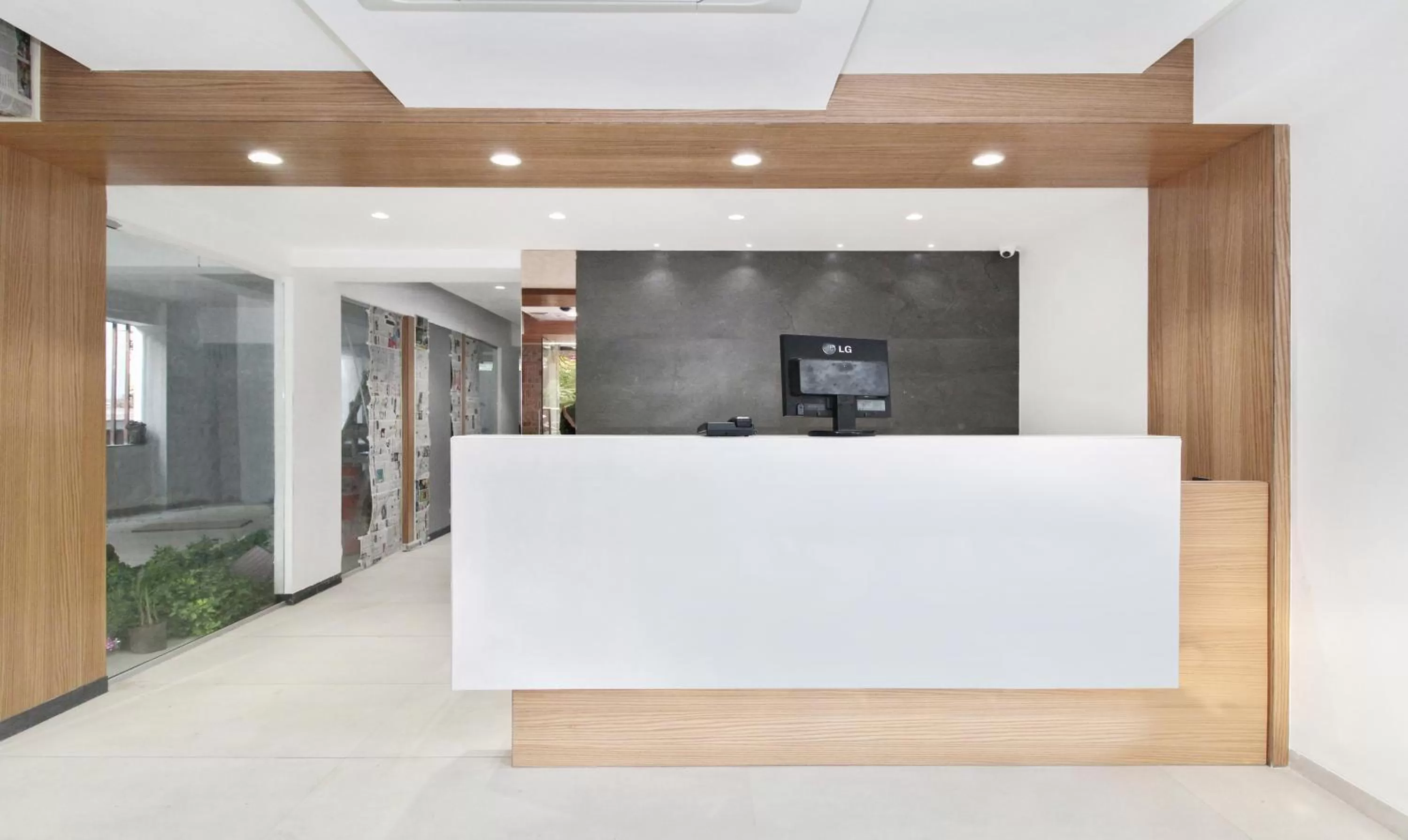 Lobby or reception in Treebo City Inn, Satara