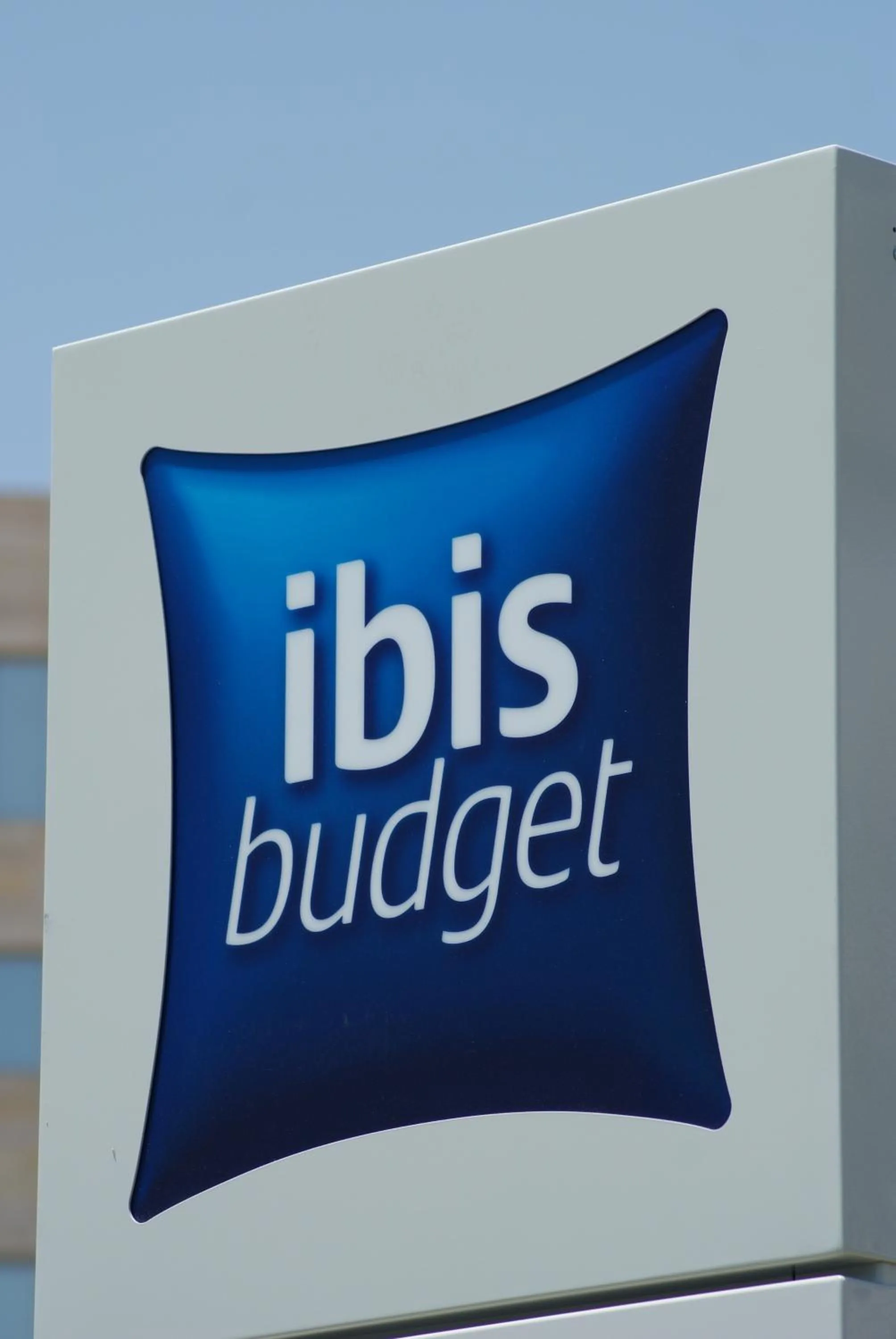 Facade/entrance in Ibis Budget Alicante