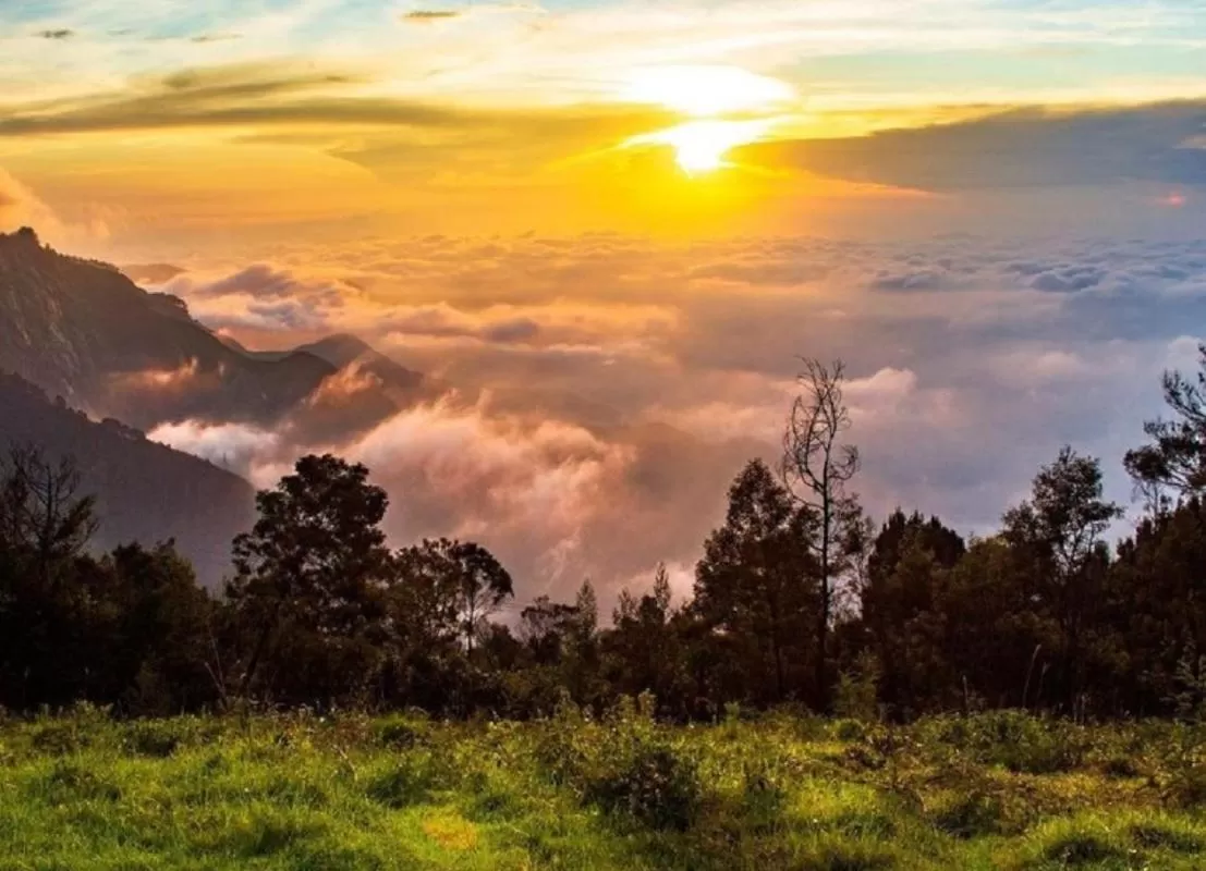 Sunrise, Sunrise/Sunset in Cloud Walk